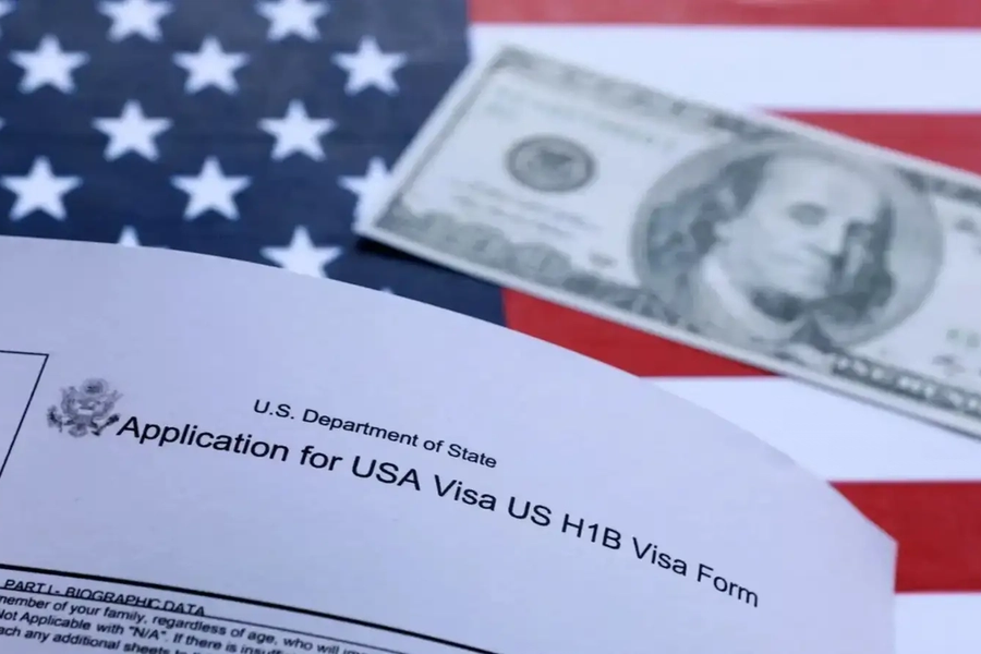 US Proposes $103,265 H-1B Visa Fee: What It Could Mean for Indian Tech Workers and Companies