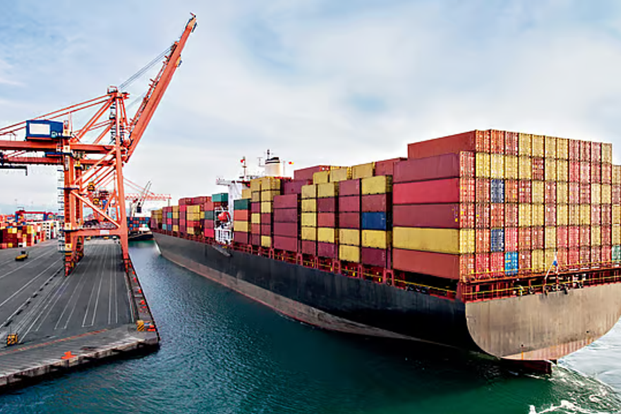 India’s Goods Exports Cross $200 Billion in FY27: What Is Driving the 15% Growth