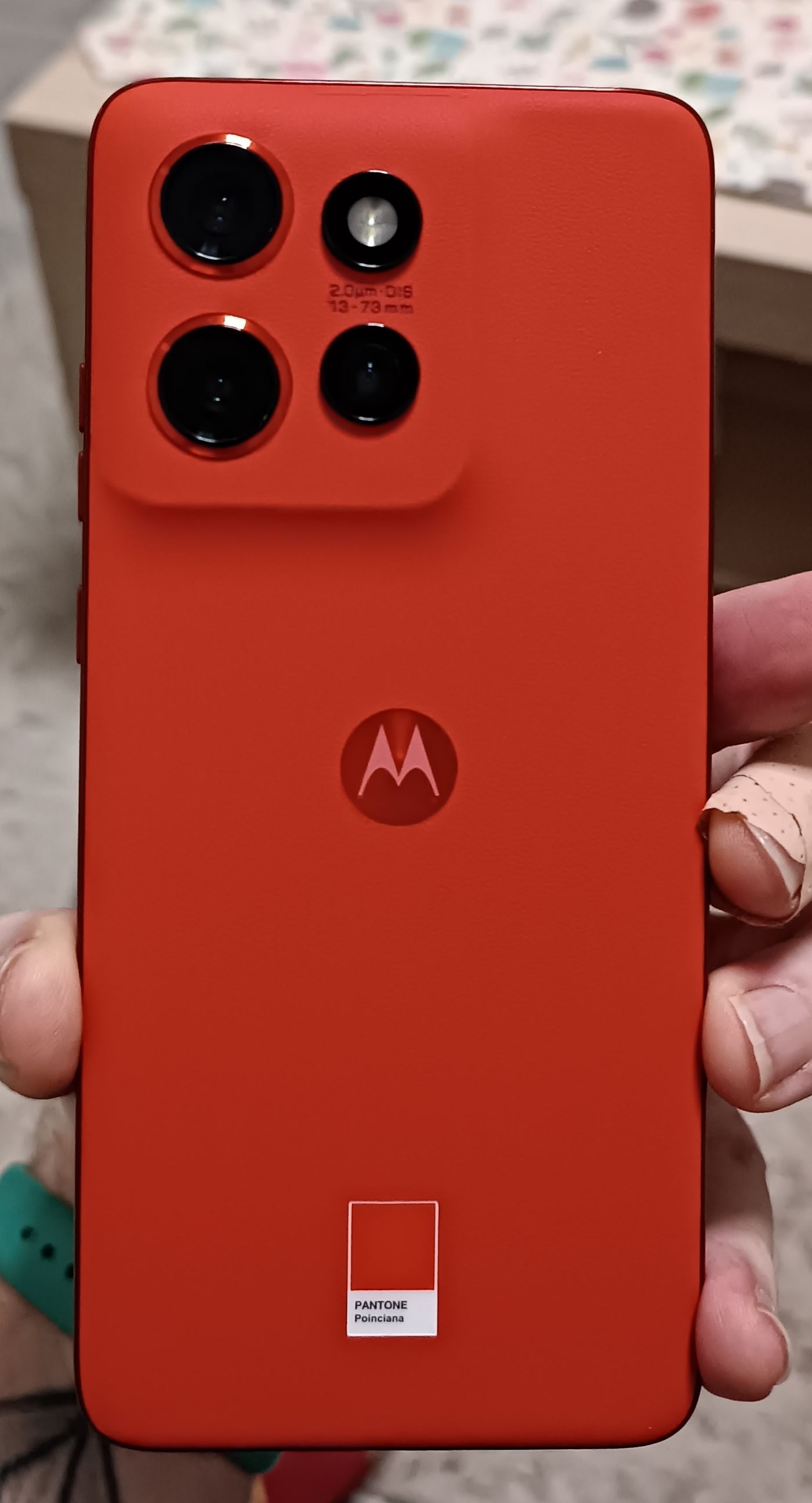Moto G96 5G with curved pOLED display