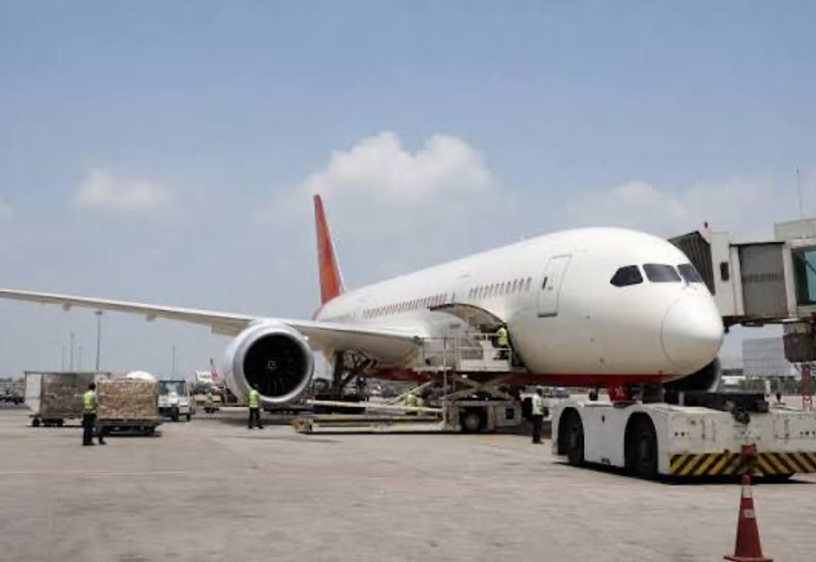 Temasek Backs Singapore Airlines’ Air India Investment as $1.5 Billion Funding Request Draws Scrutiny