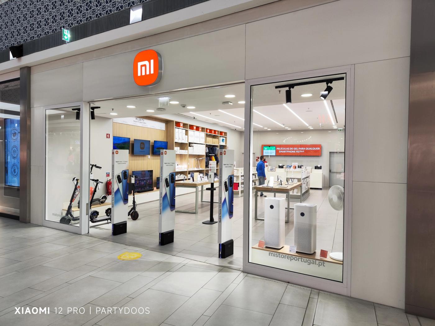 A Xiaomi Store in Loulé, Portugal taken in 2022.