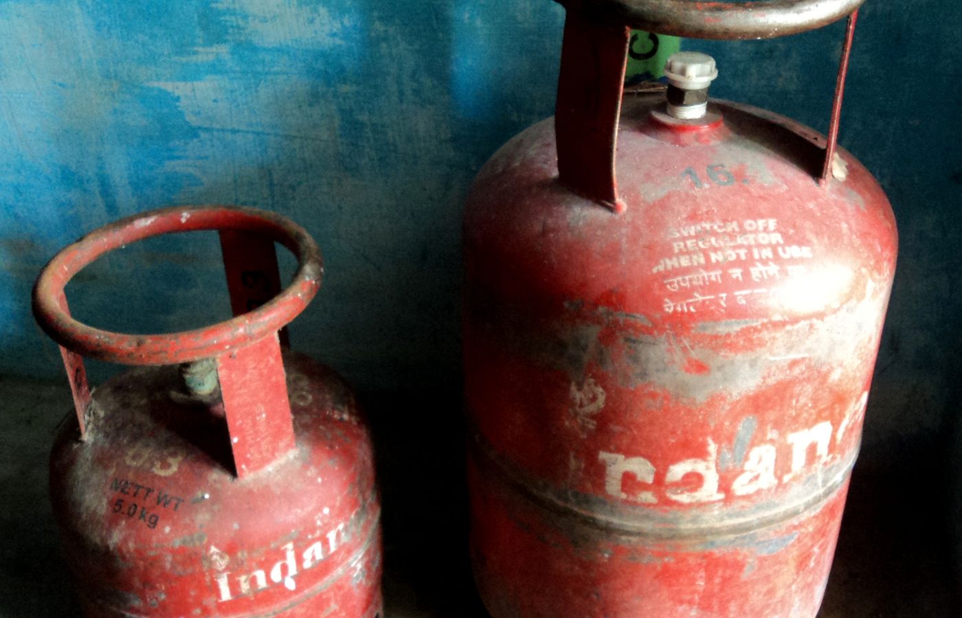 Domestic LPG gas cylinders in India for cooking gas subsidy