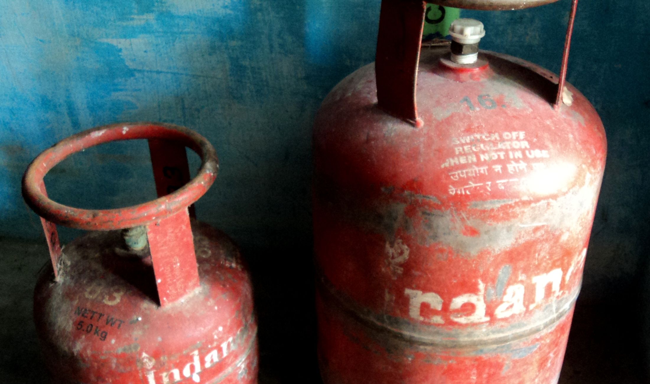 Domestic LPG gas cylinders in India for cooking gas subsidy