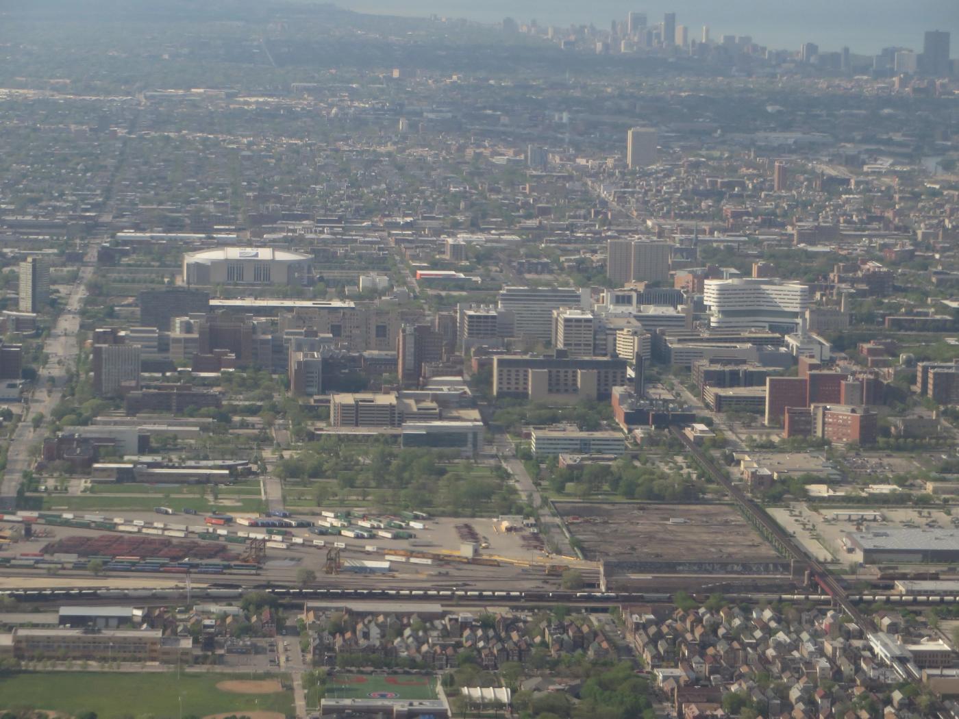 The United Center is an indoor sports arena located in Chicago, Illinois. The United Center is home to both the Chicago Bulls of the National Basketball Association (NBA) and the Chicago Blackhawks of
