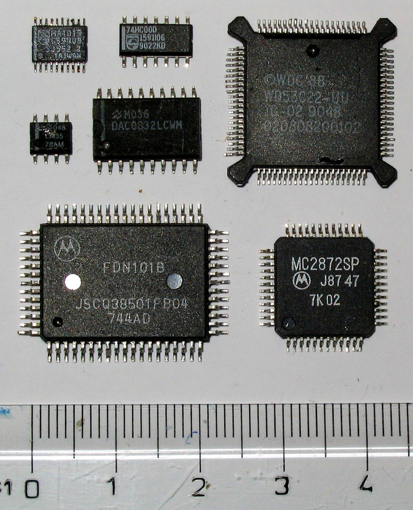 Semiconductor chips representing India's expanding chip manufacturing ecosystem