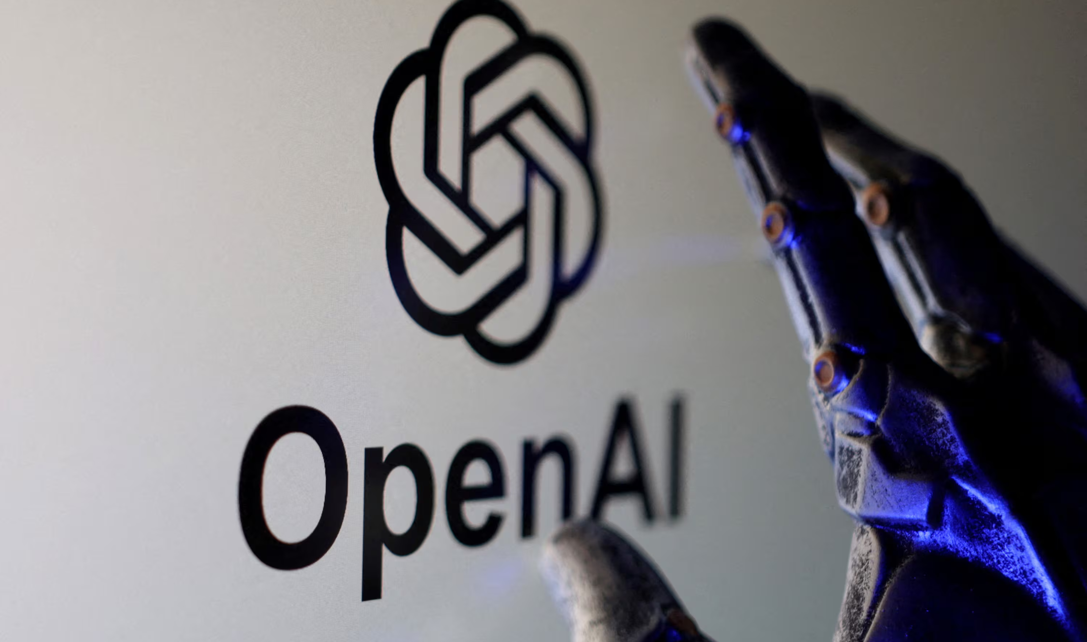OpenAI vs Cursor Explained: Will Cursor Lose GPT Models and What Happens to Users?