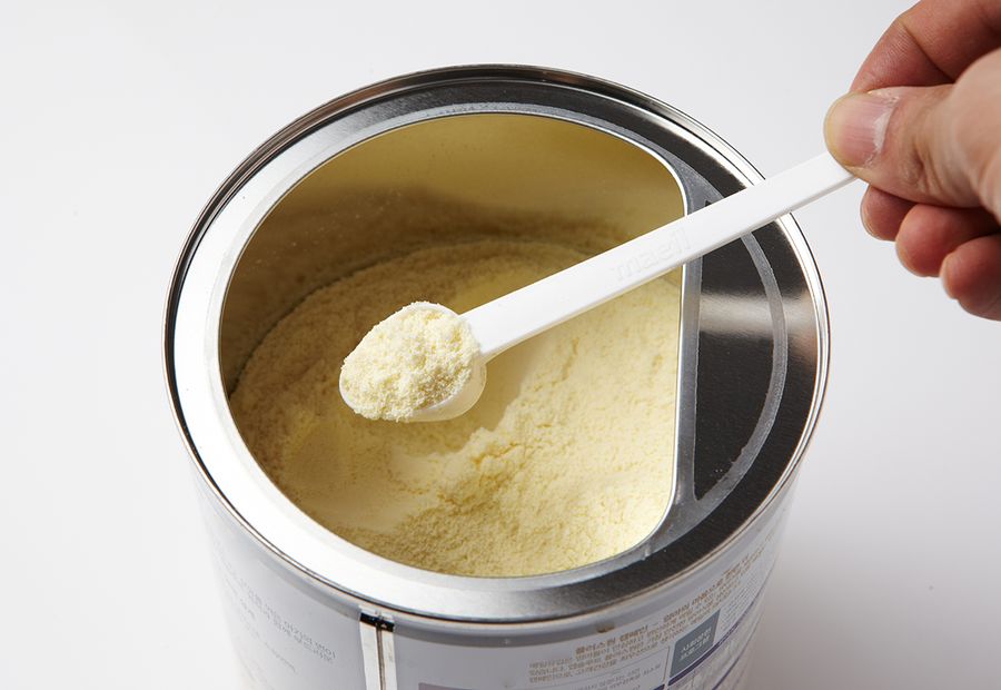 Infant baby formula milk powder and feeding bottle