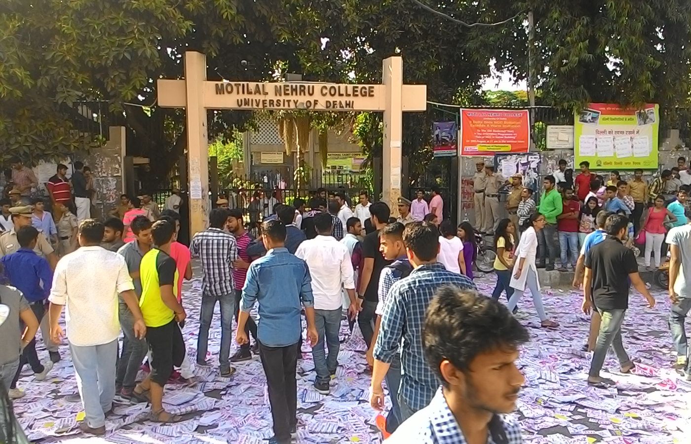 Student election campaigning during DUSU elections at Delhi University