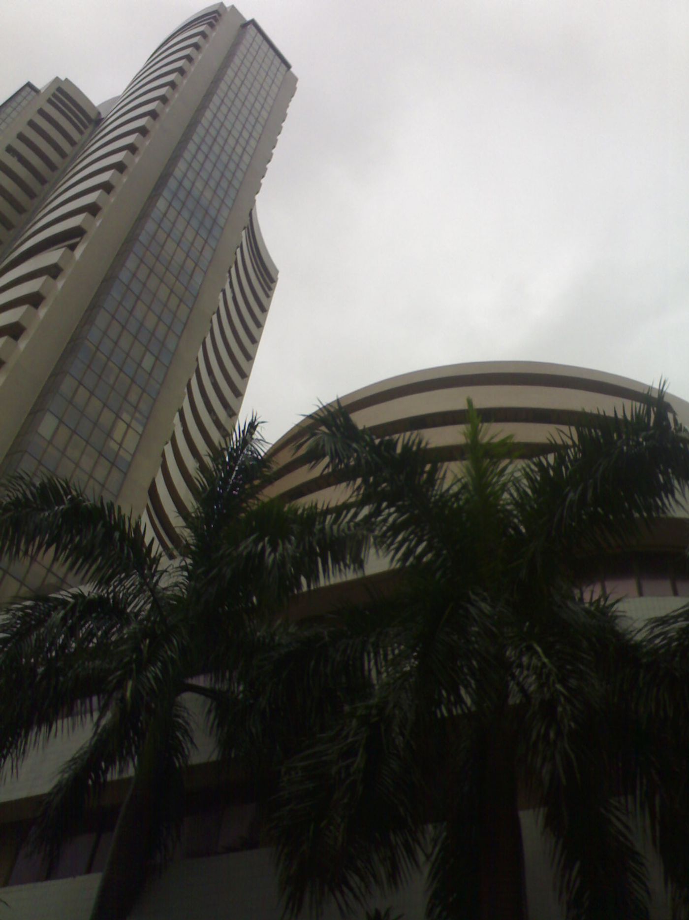 Phiroze Jeejeebhoy Towers ps: photo has been taken with a mobile cam.
