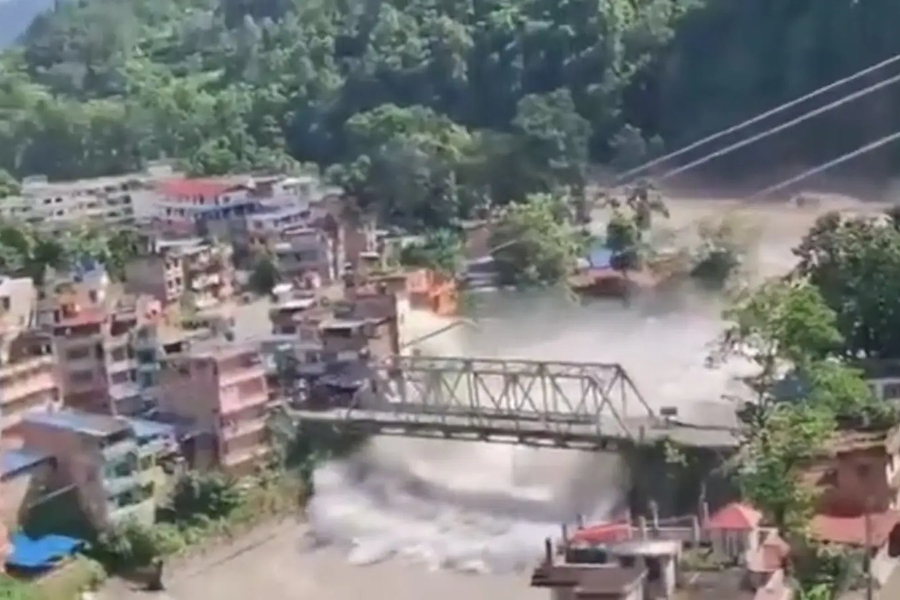 Nepal Floods: 626 Dead, Nearly 3,000 Missing as Bad Weather Hinders Rescue Efforts