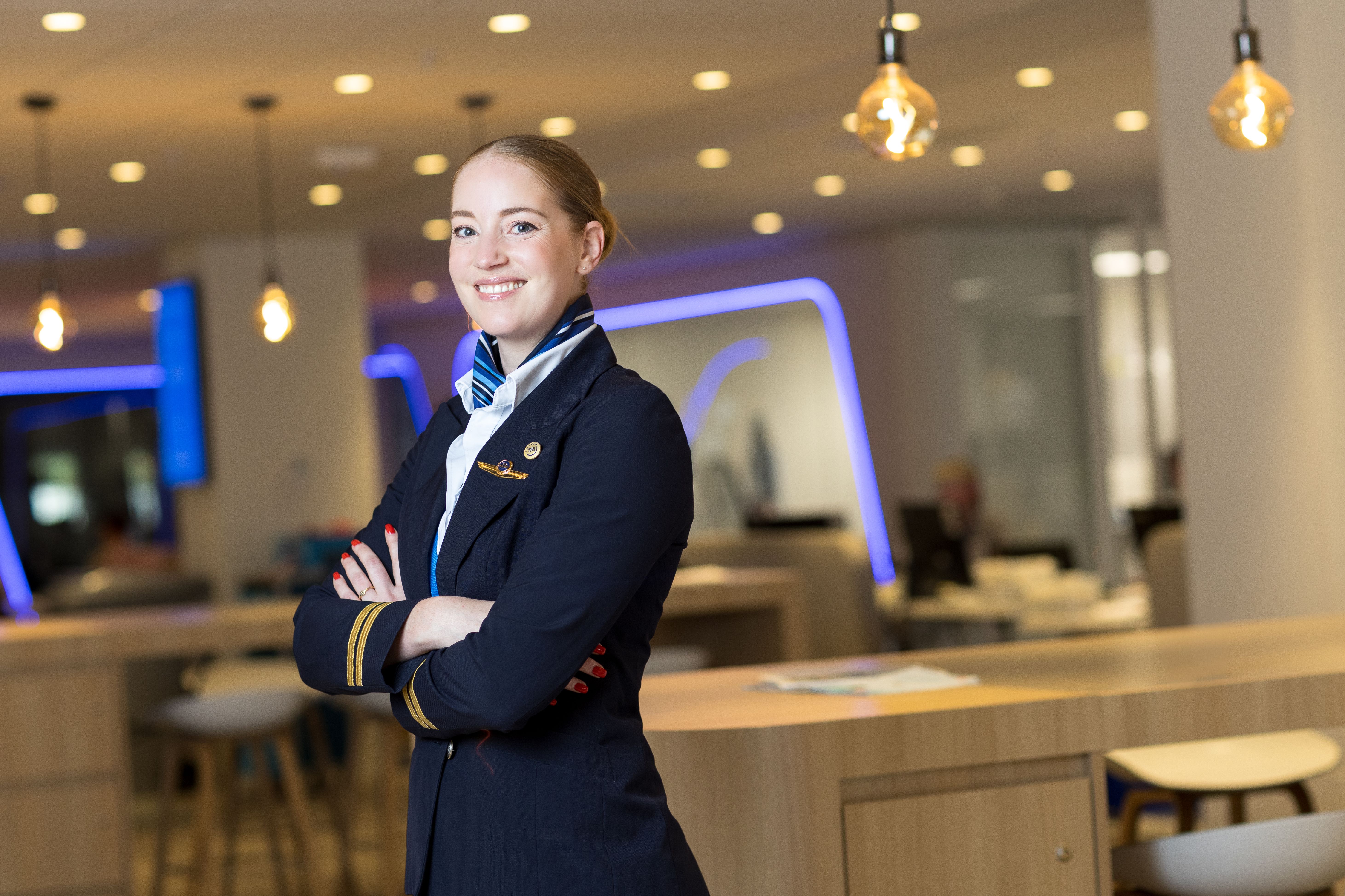 KLM pilot posing in the BMC