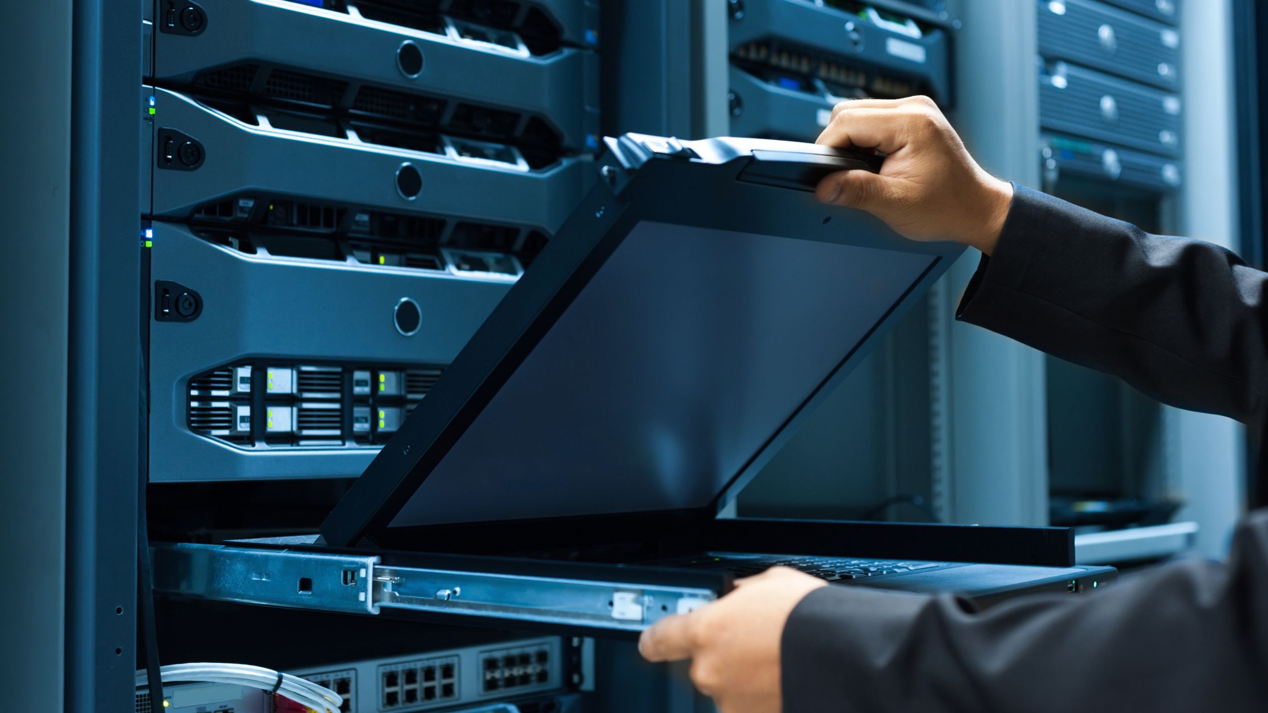 Laptop in een data center