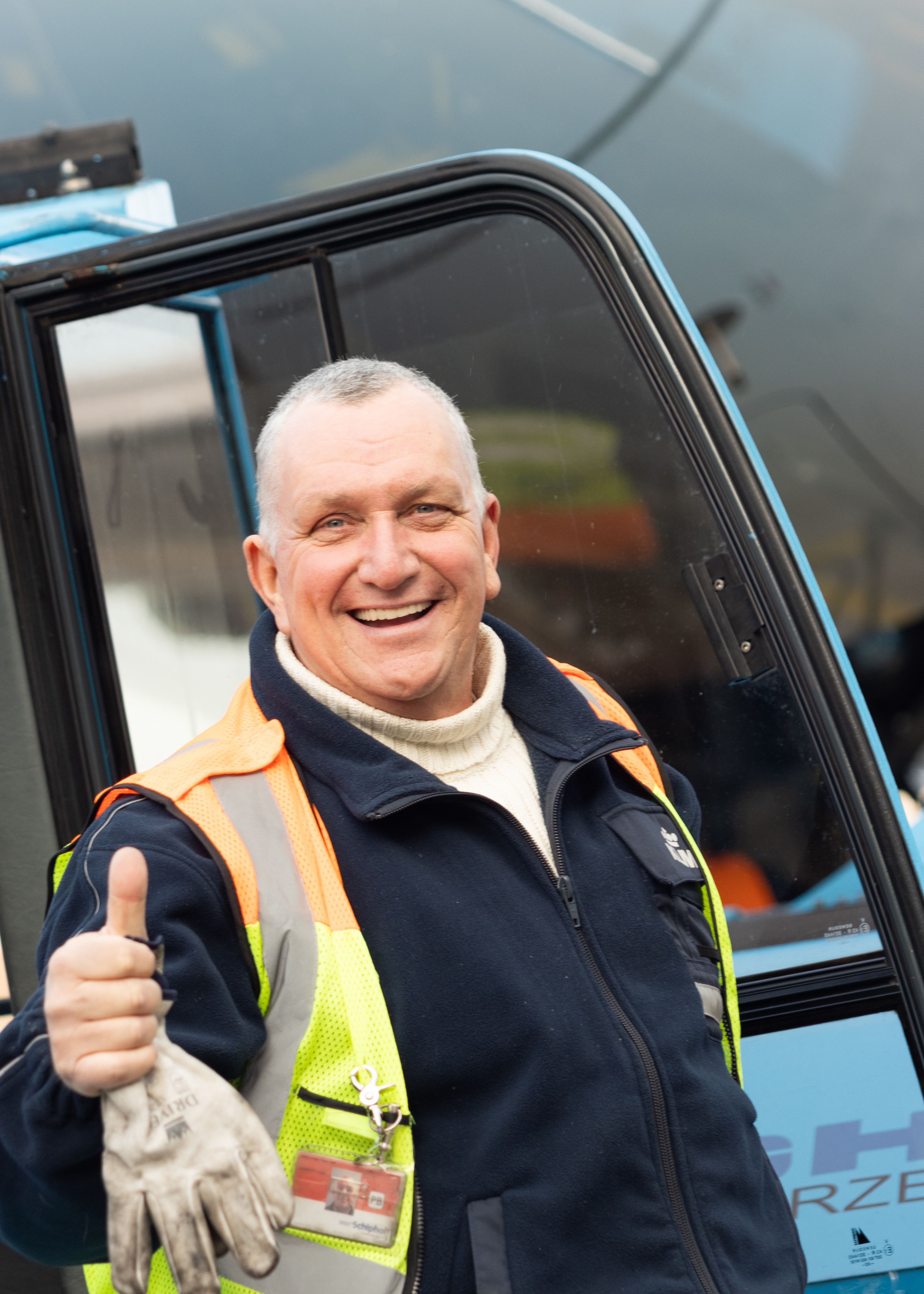 Tug driver Marcel giving a thumbs up