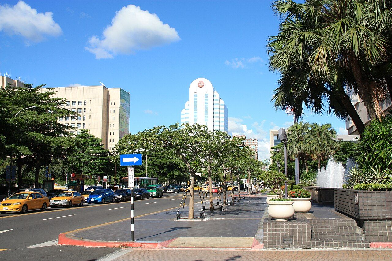 Buildings and traffic along Songshou Road in Xinyi