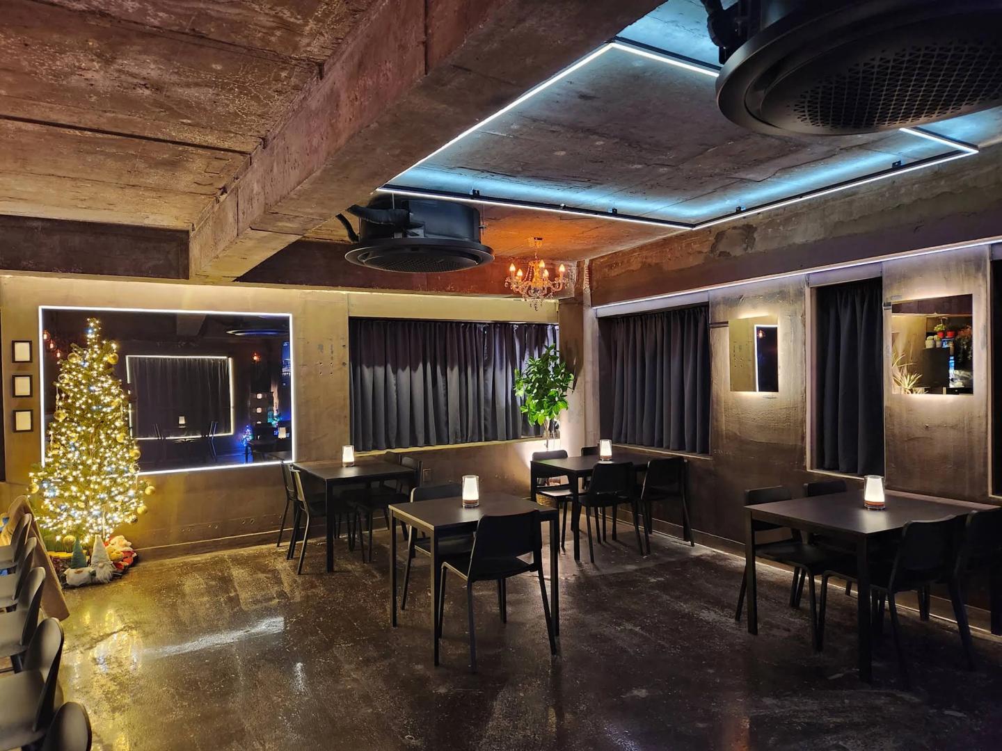 Venue photograph of DZBZ in Seoul