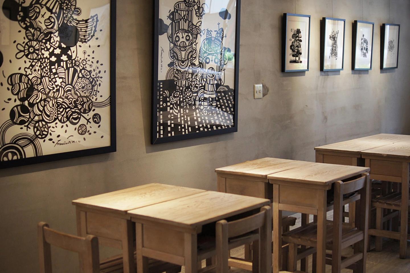Somebody Café interior in Taipei