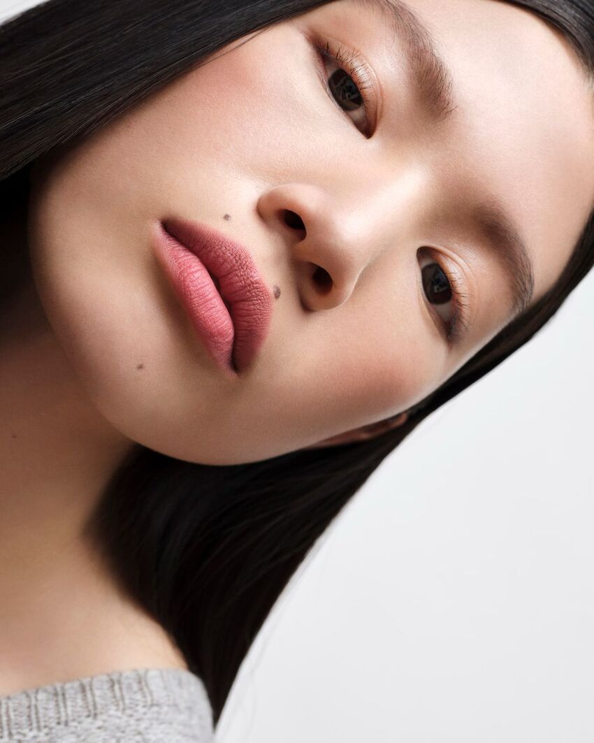 gallery-3-For Prada Beauty by Photographer