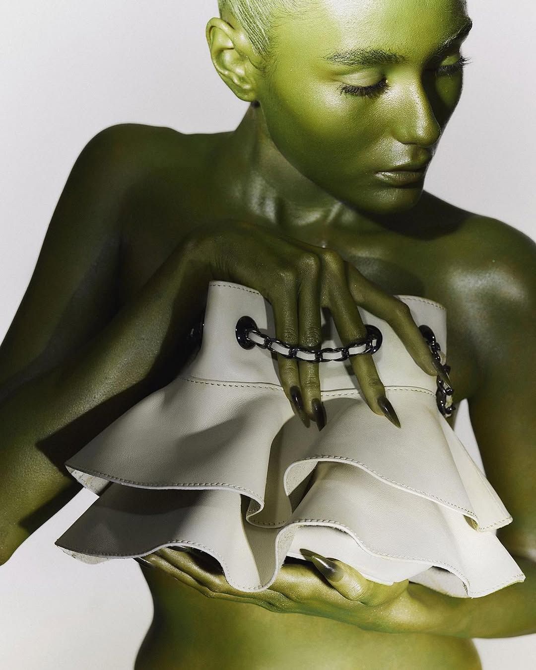 gallery-5-Dew Magazine