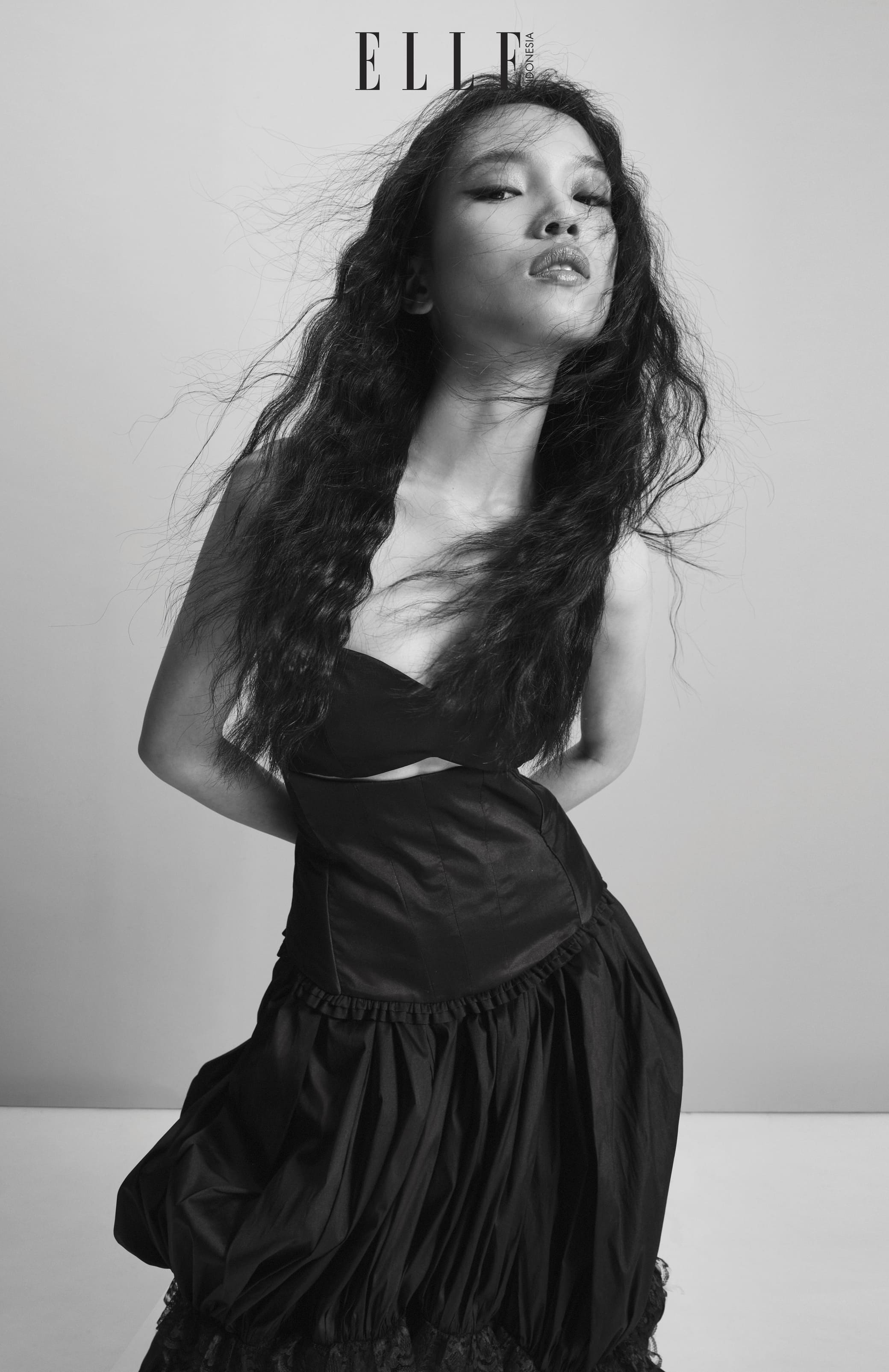 gallery-1-ELLE Indonesia by Vonny Wong