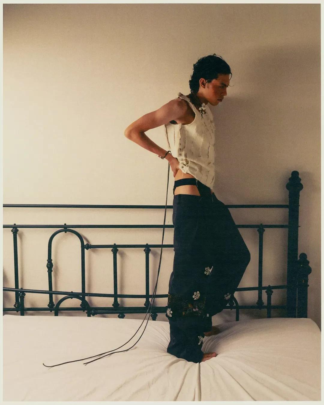 gallery-3-For RAMA DAUHAN X Tanah Le Saé by Julius Juan