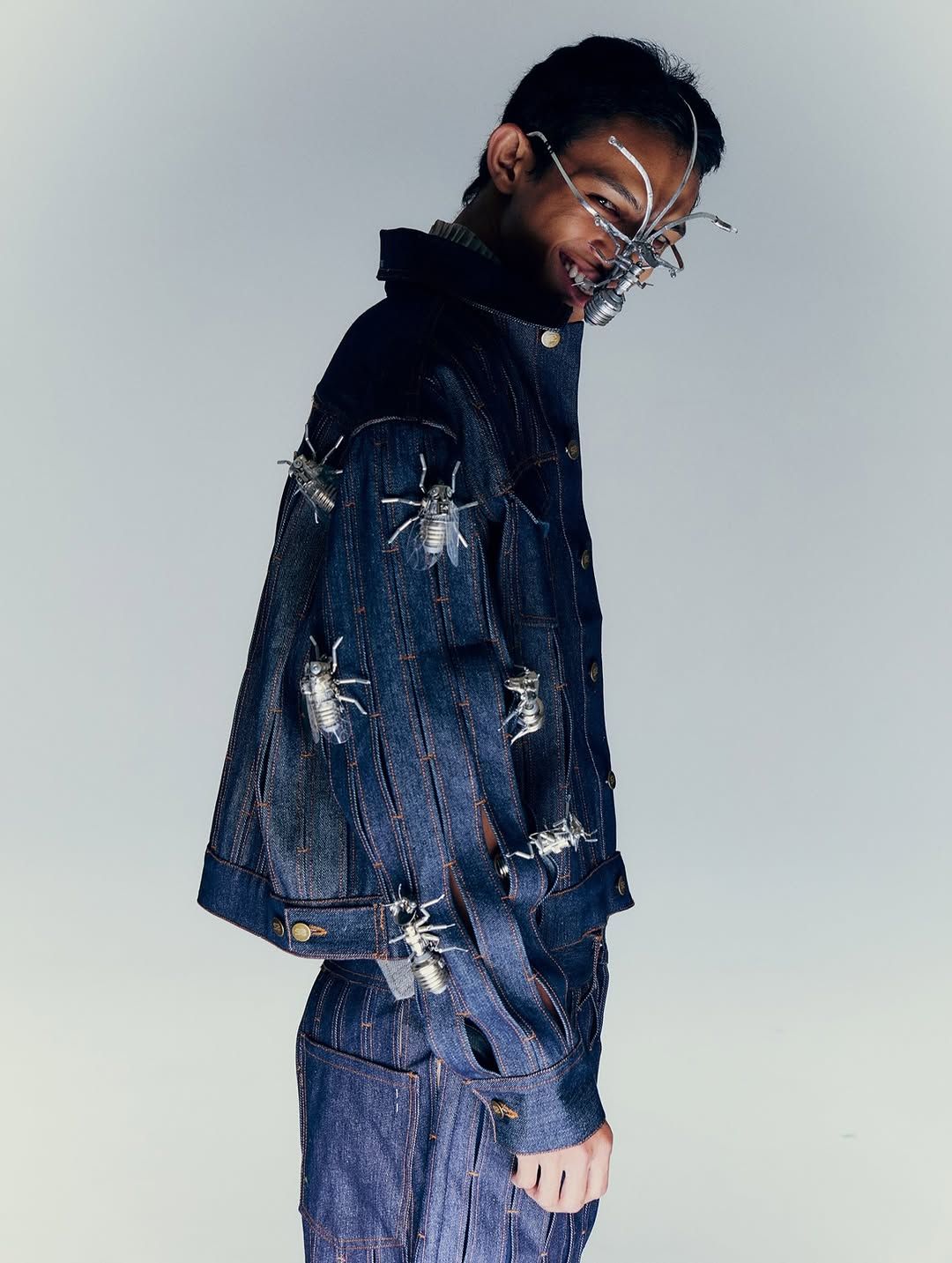 gallery-9-For TWO STITCHES by Julius Juan