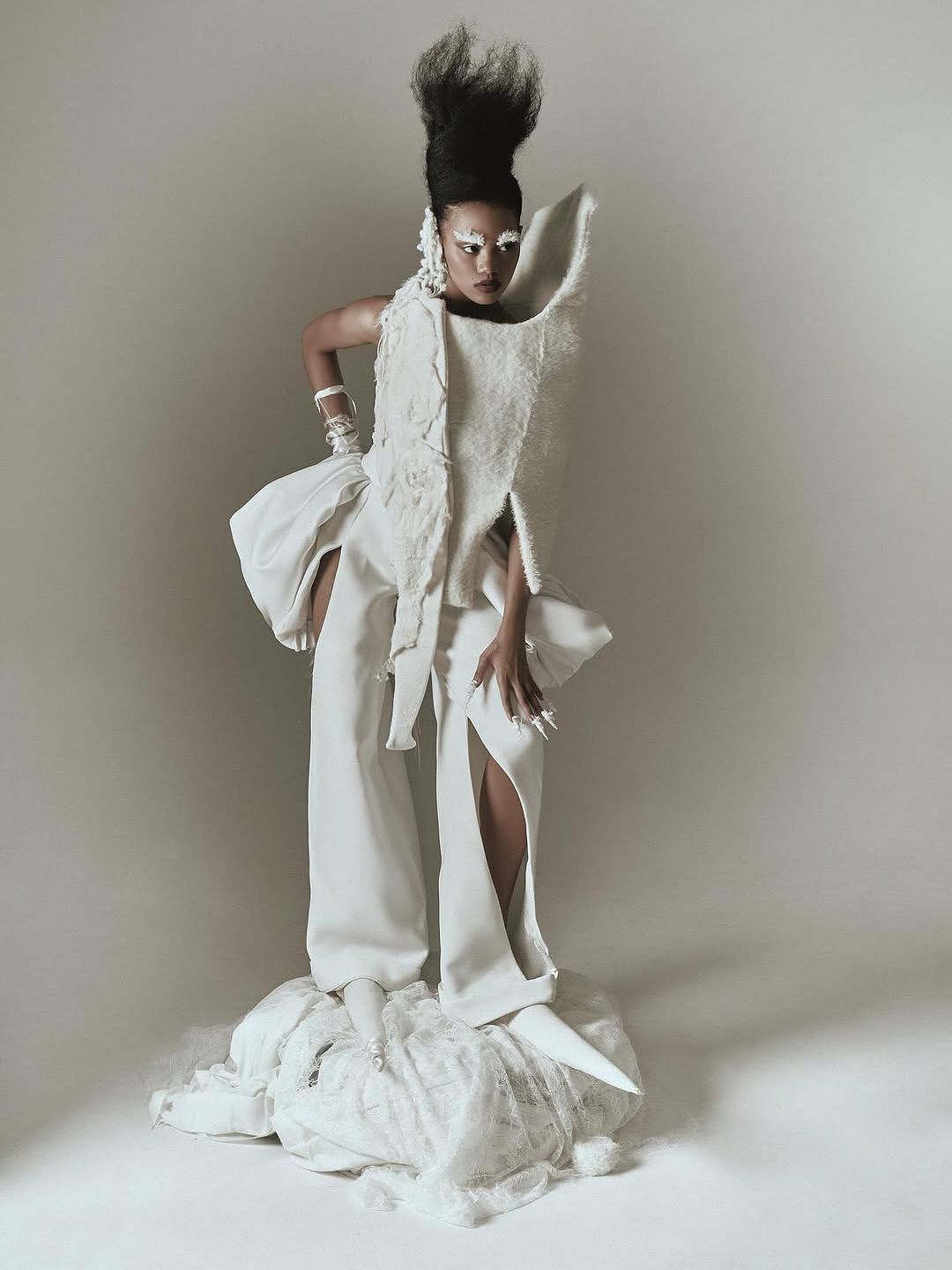 gallery-5-For Jessica Hart by Febi Ramdhan