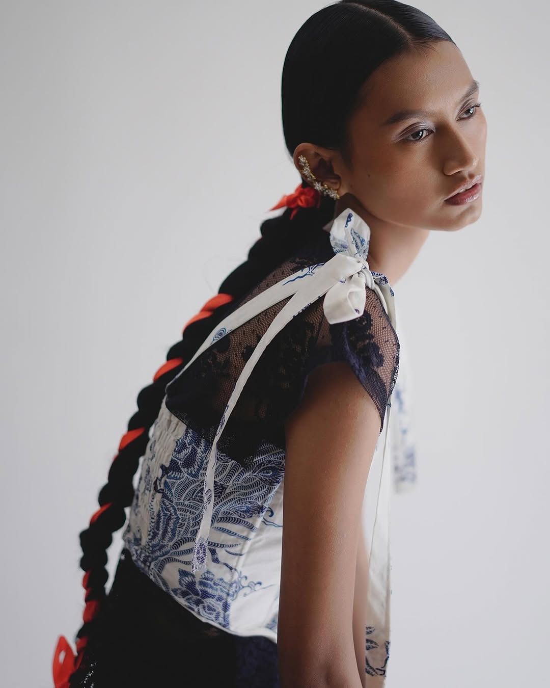 gallery-6-DEW Magazine by Ryan Tandya