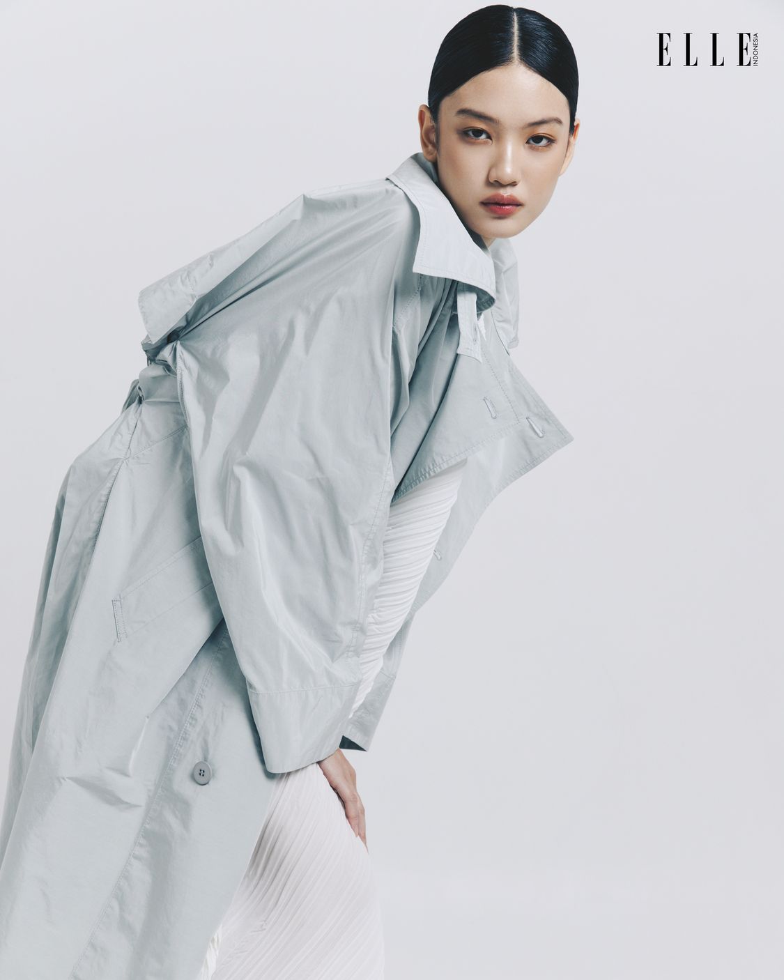 gallery-11-ELLE Indonesia by Tjhan Reno