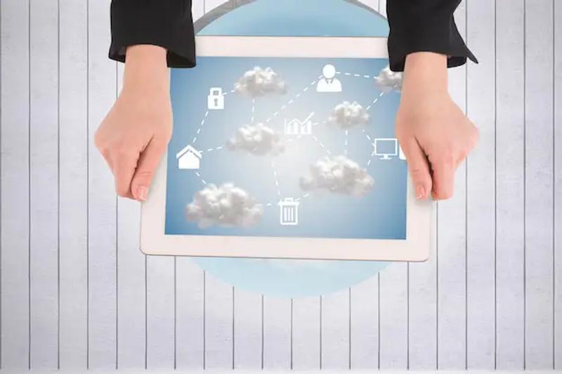 Can the Cloud Replace Mainframes?