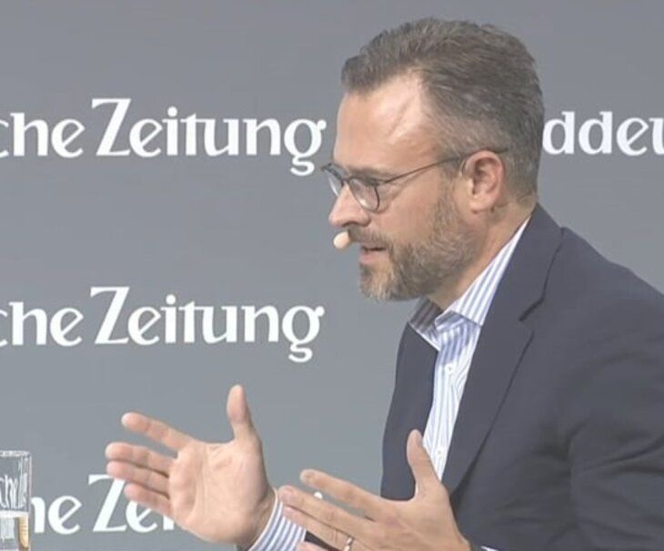 „More returns for clients“ – Karl Matthäus Schmidt at the SZ Economic Summit 2018 in Berlin