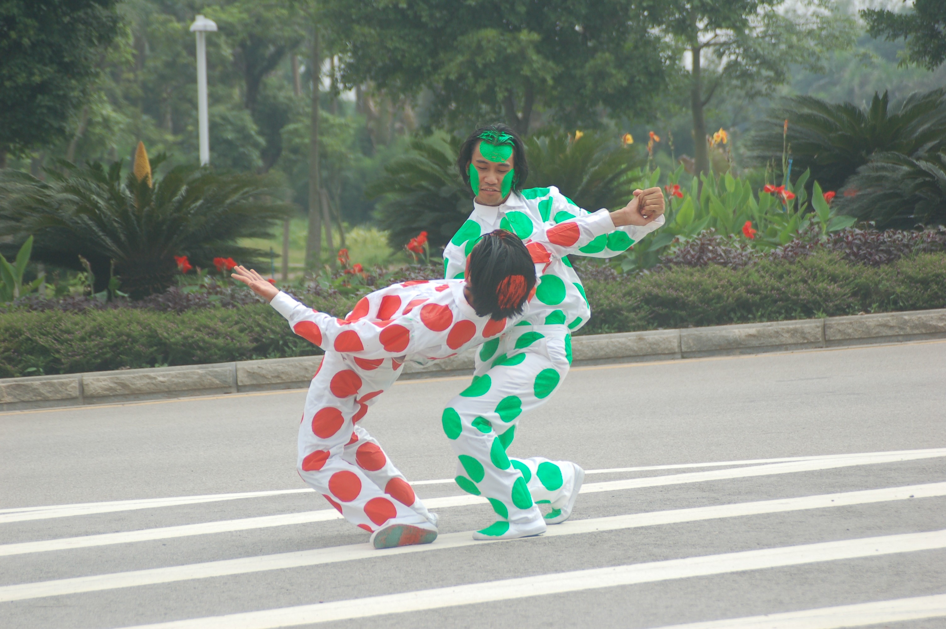 Video by Hu Xiangqian