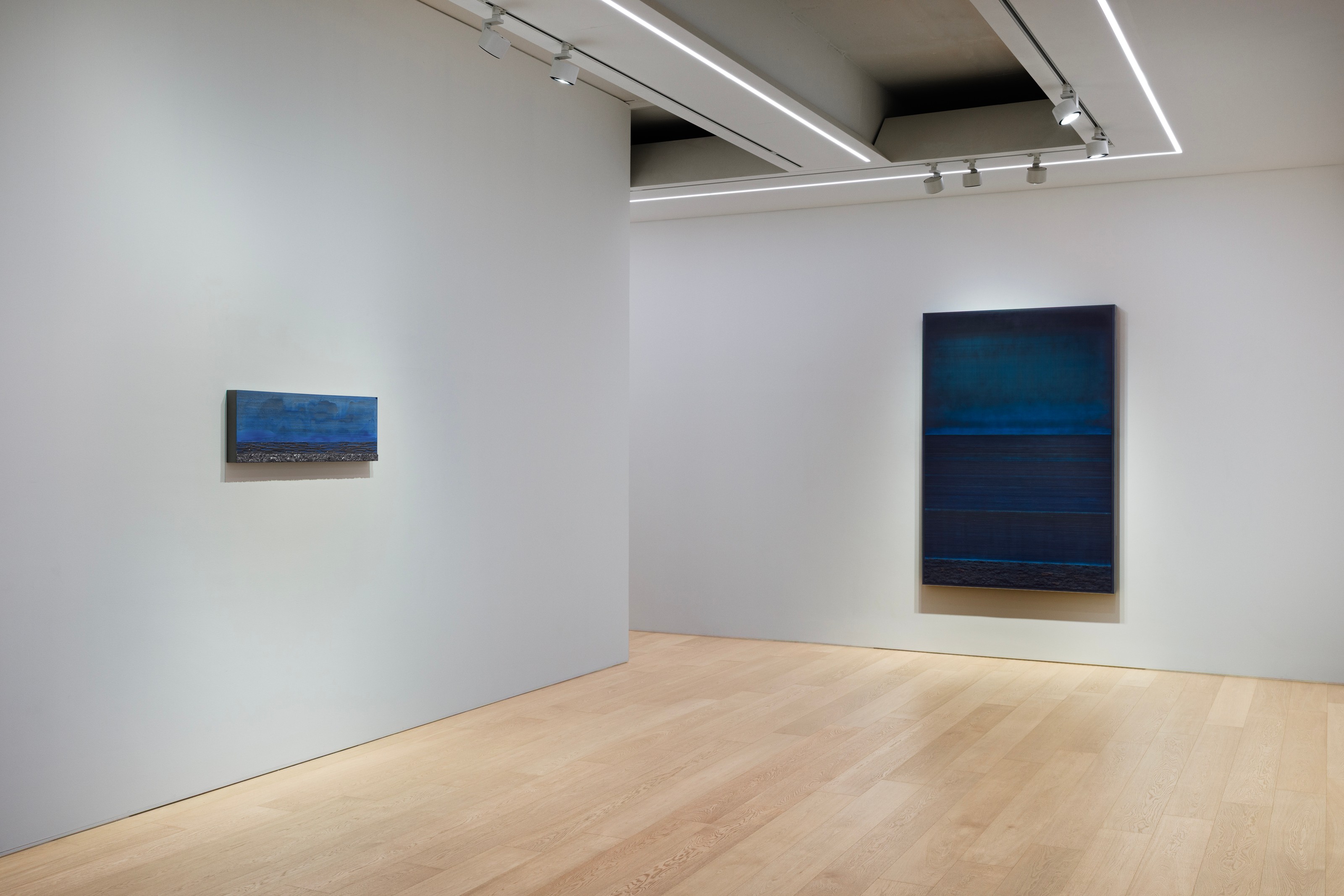 Installation view of Teresita Fernández at Lehmann Maupin Seoul