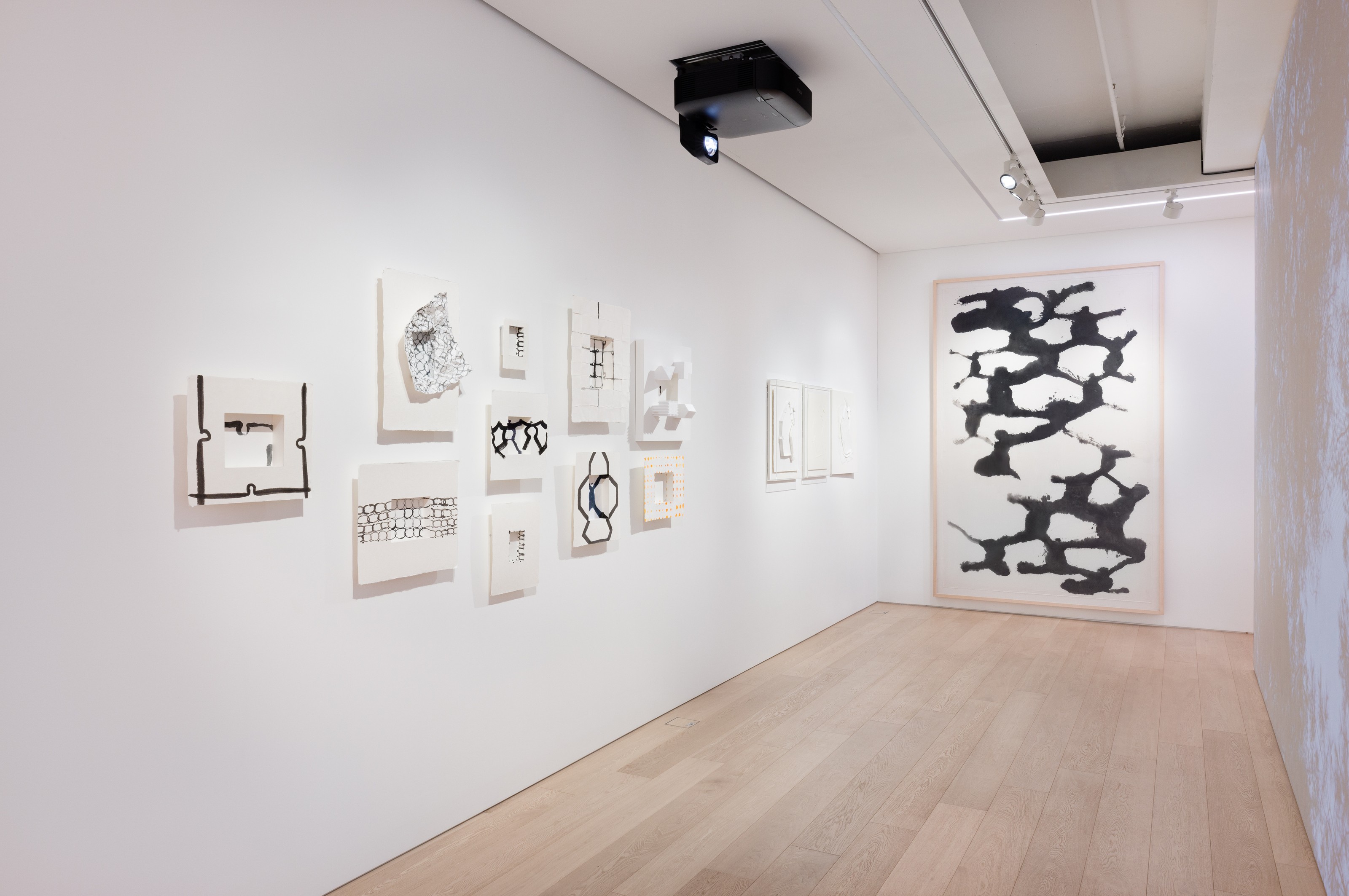 Installation view of Three Generations: Remembering Suh Se Ok (1929-2020) at Lehmann Maupin Seoul