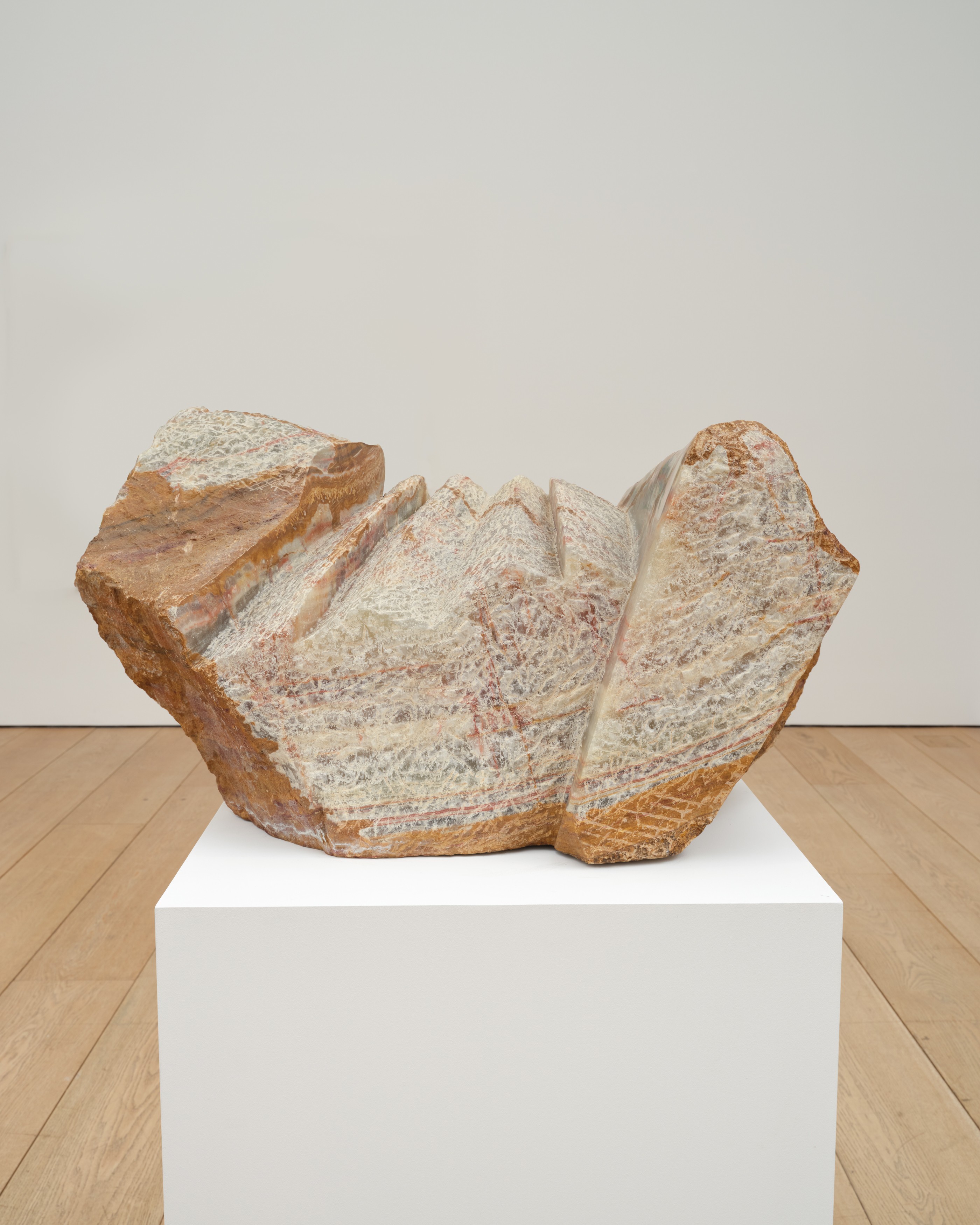 Sculpture by Kim Yun Shin
