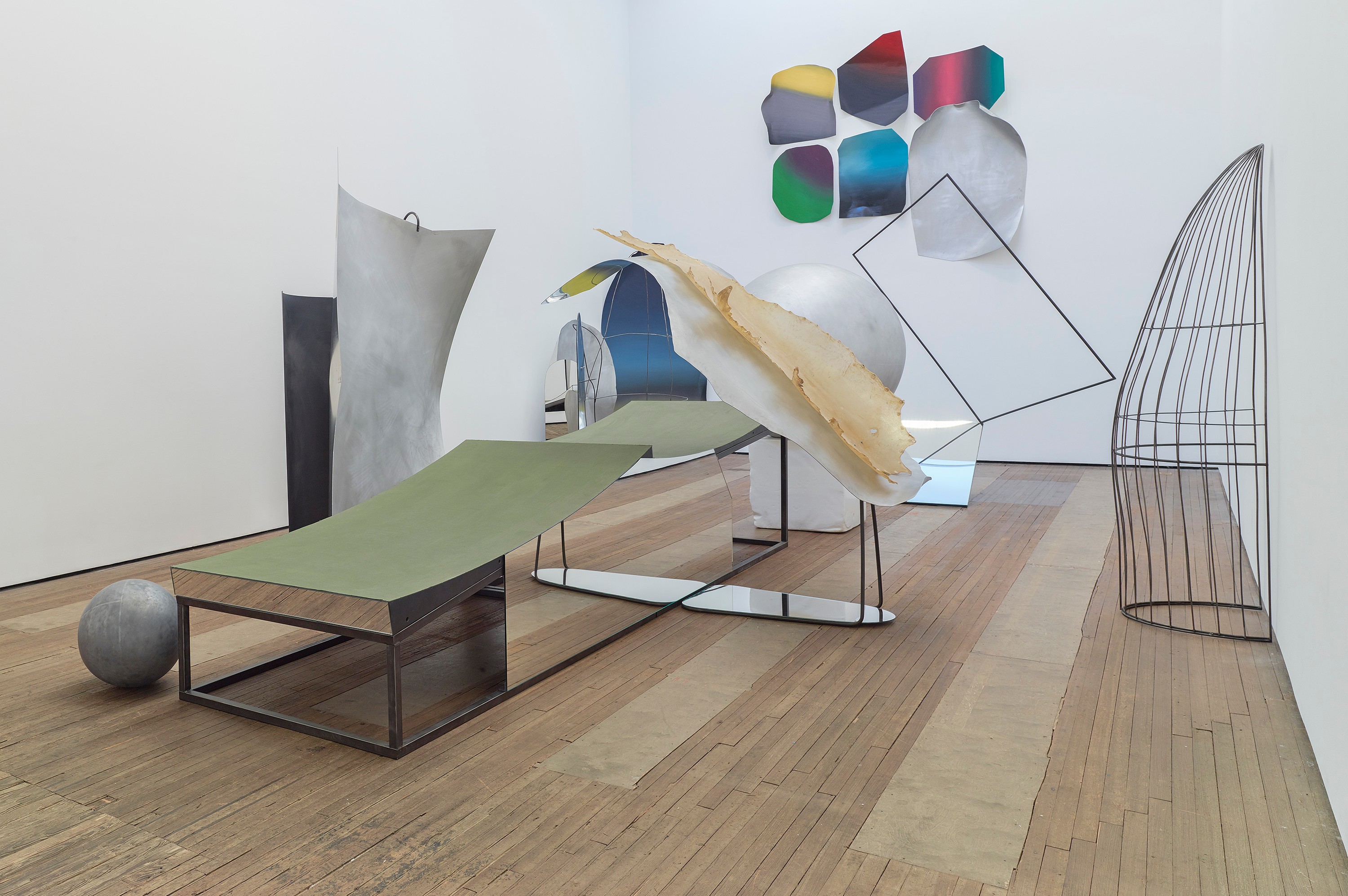 Sculpture by Liu Wei