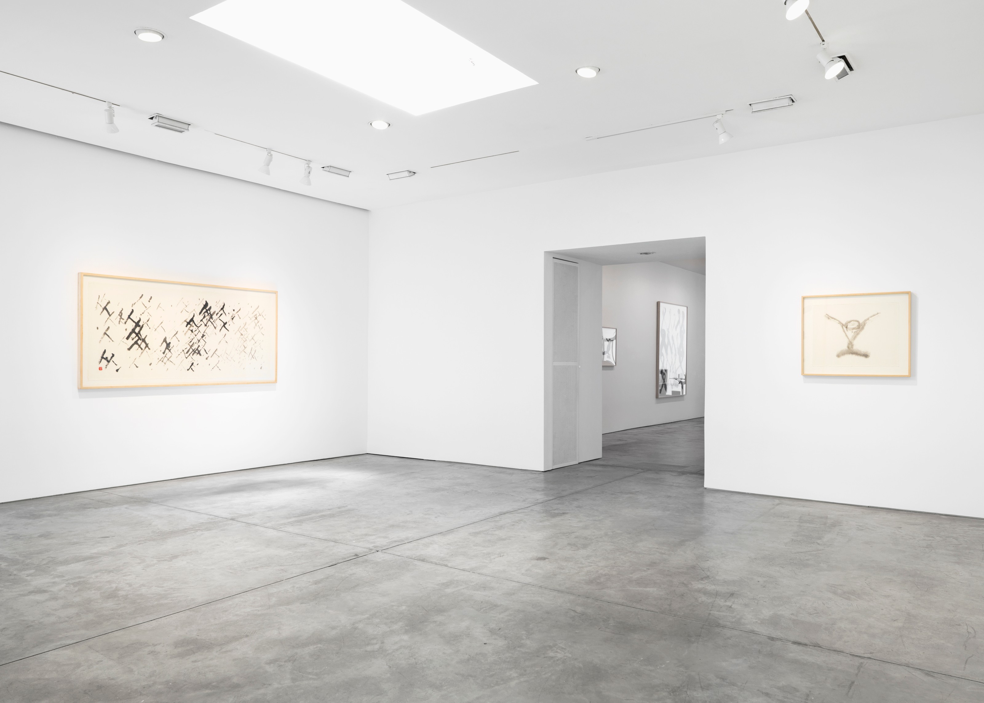 Installation view of Suh Se Ok at Lehmann Maupin New York