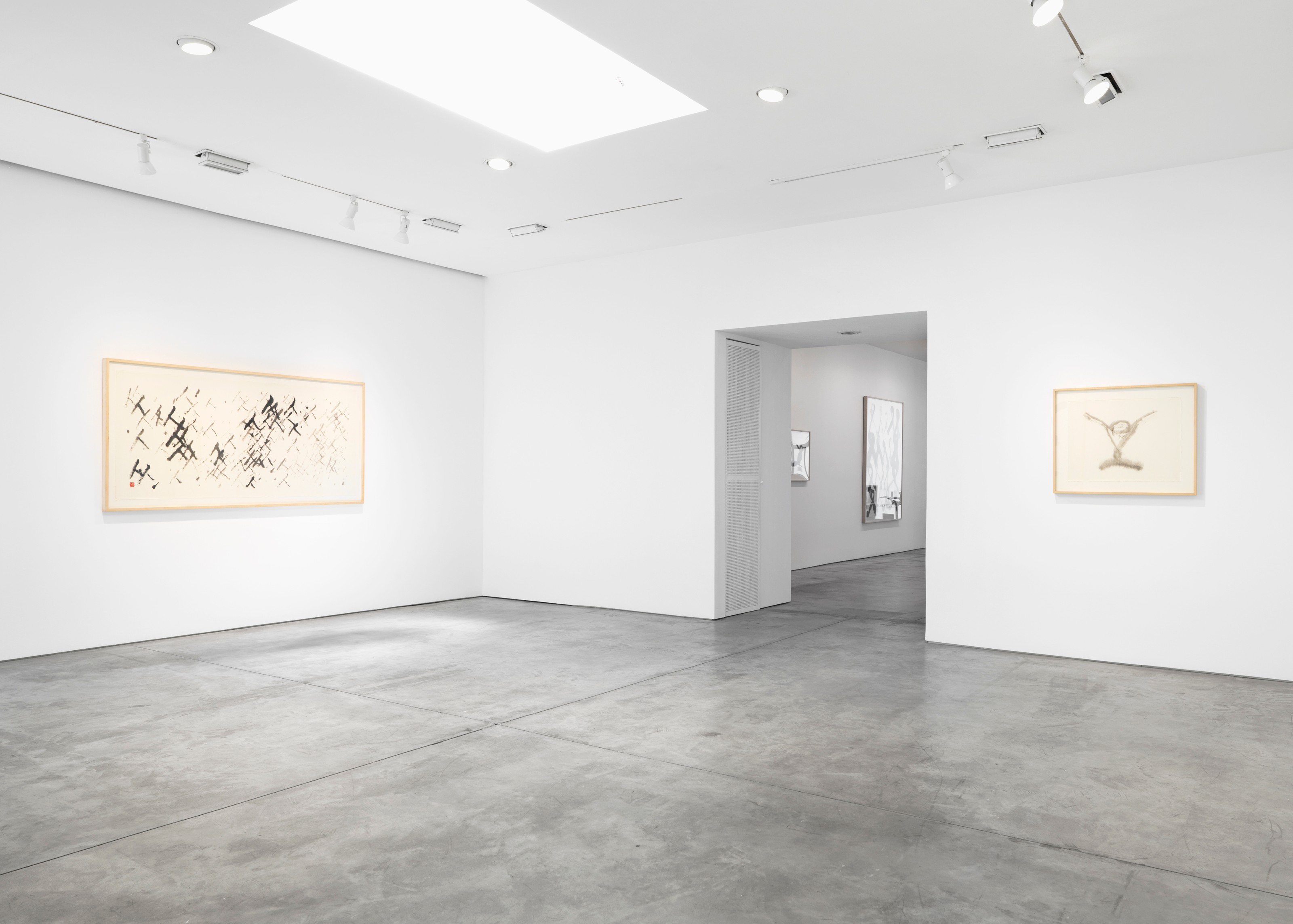 Installation view of Suh Se Ok at Lehmann Maupin New York