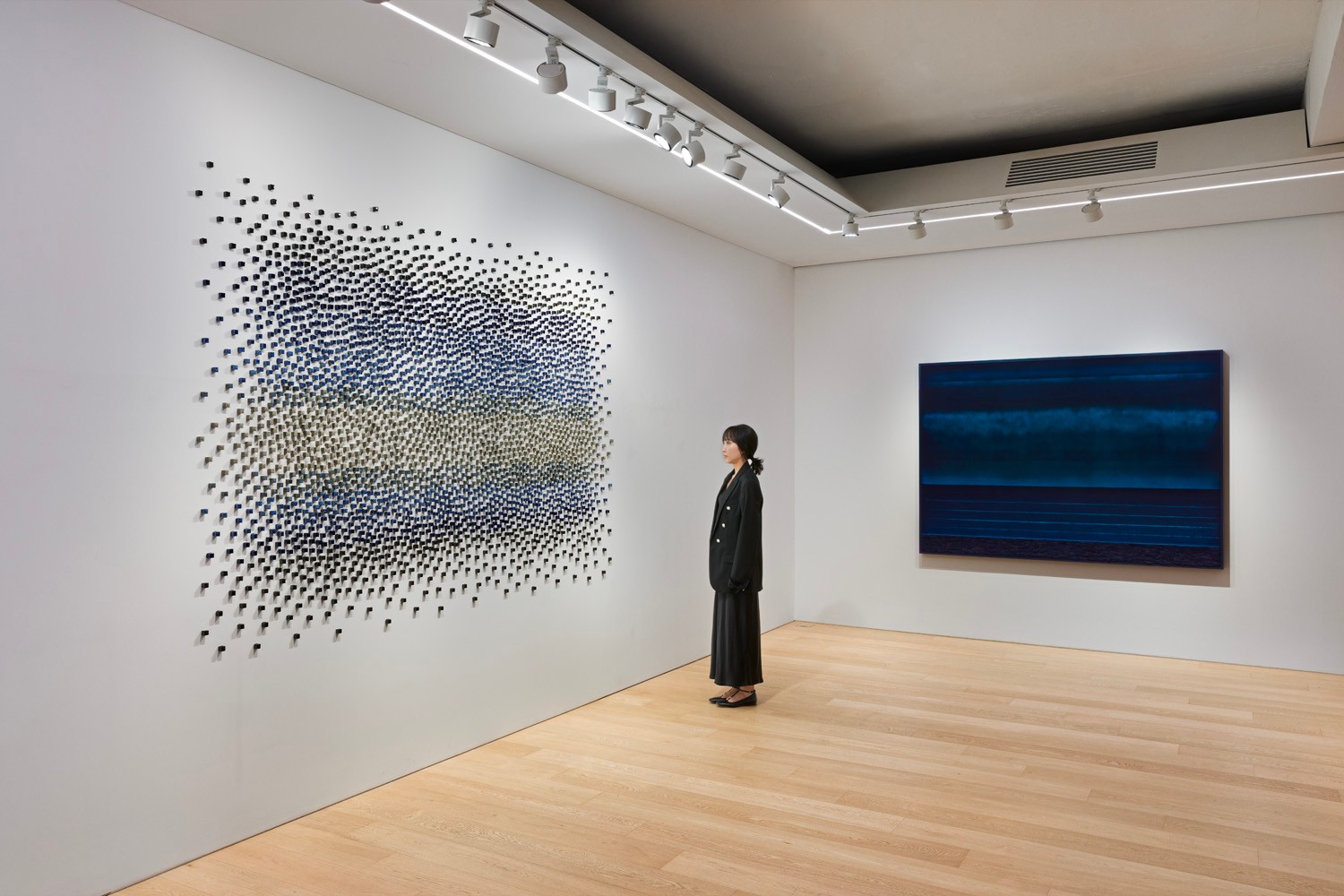 Installation view of Teresita Fernández at Lehmann Maupin Seoul
