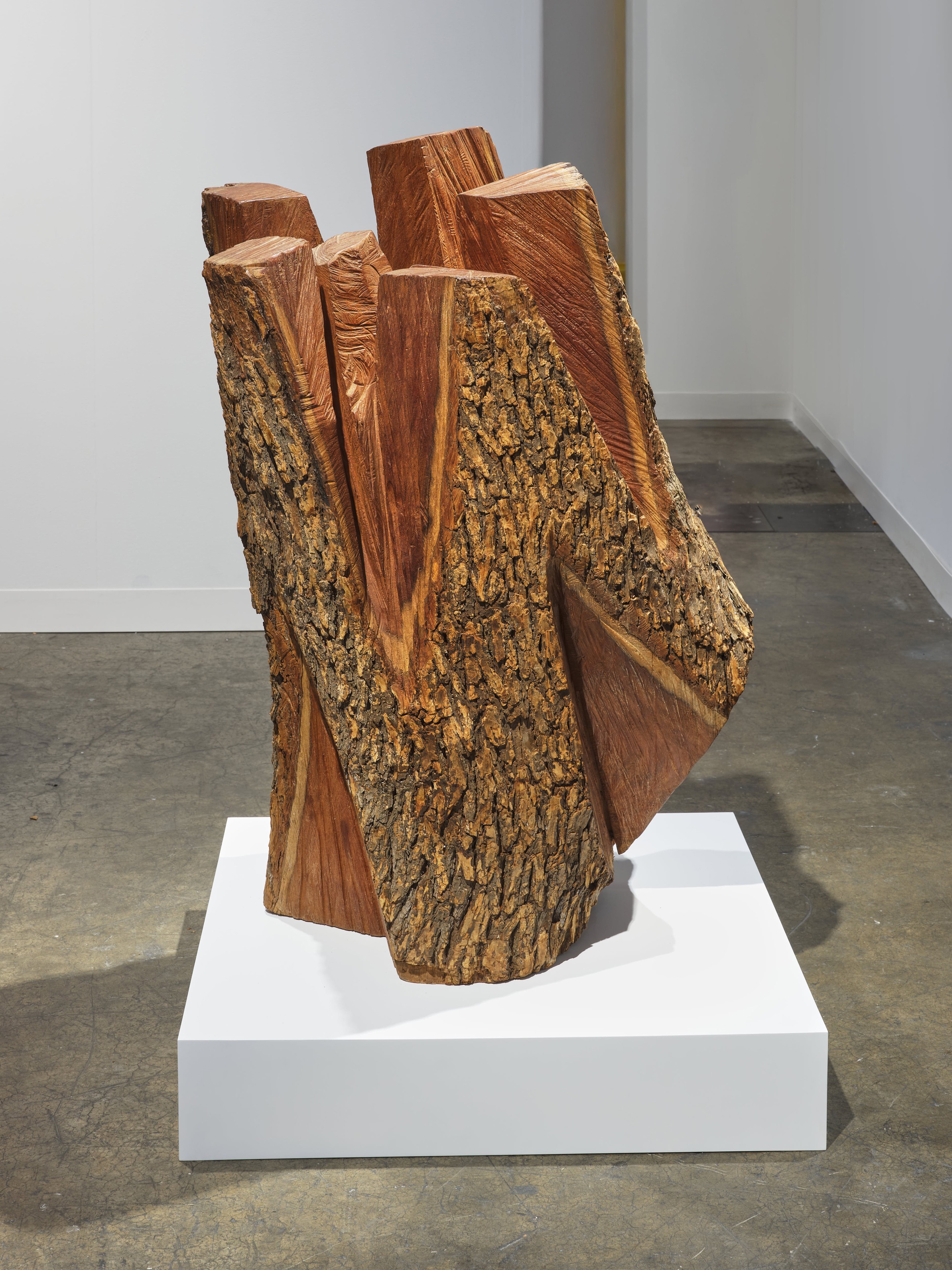 Sculpture by Kim Yun Shin