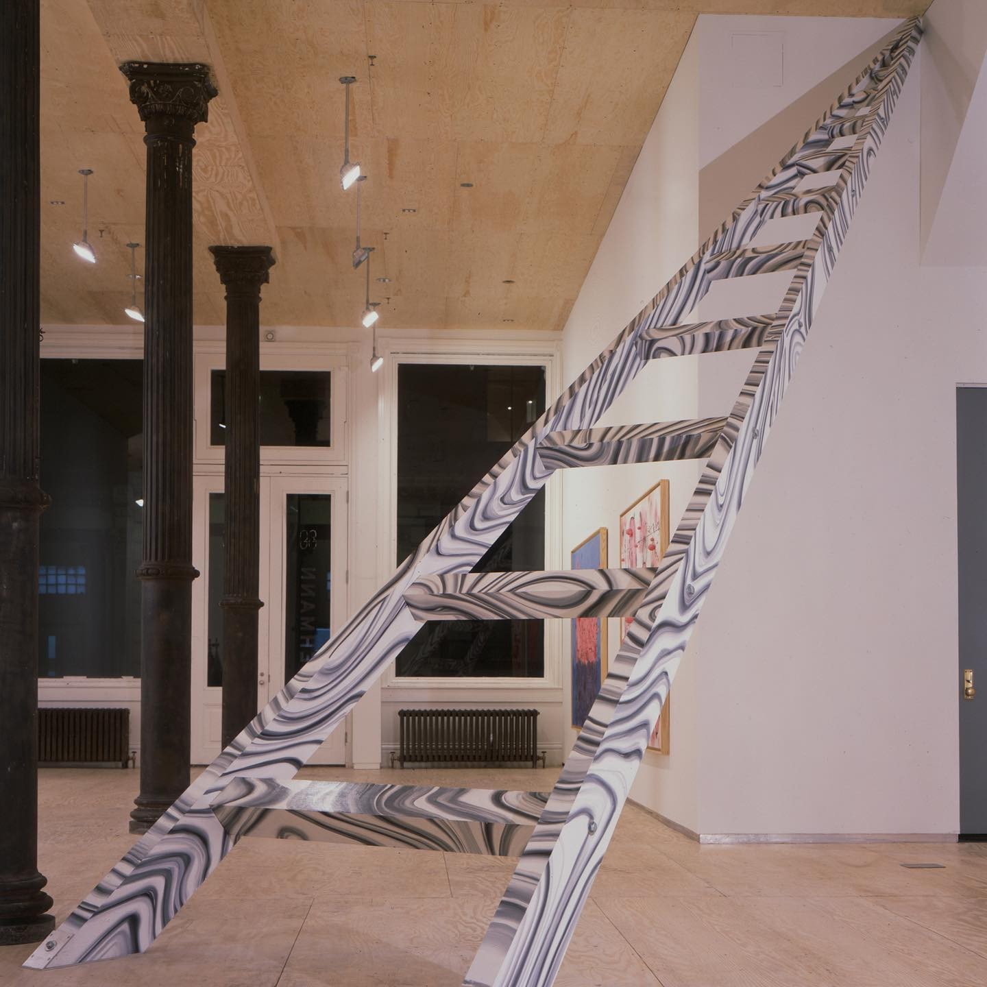 Moving Structures