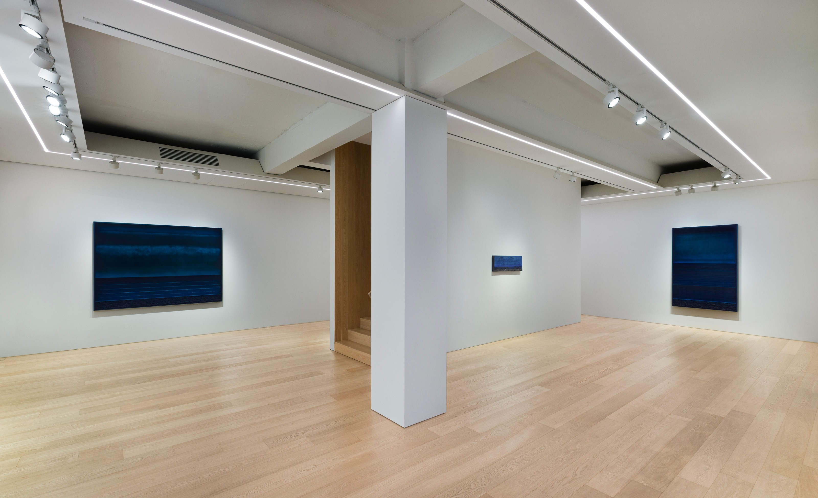 Installation view of Teresita Fernández at Lehmann Maupin Seoul