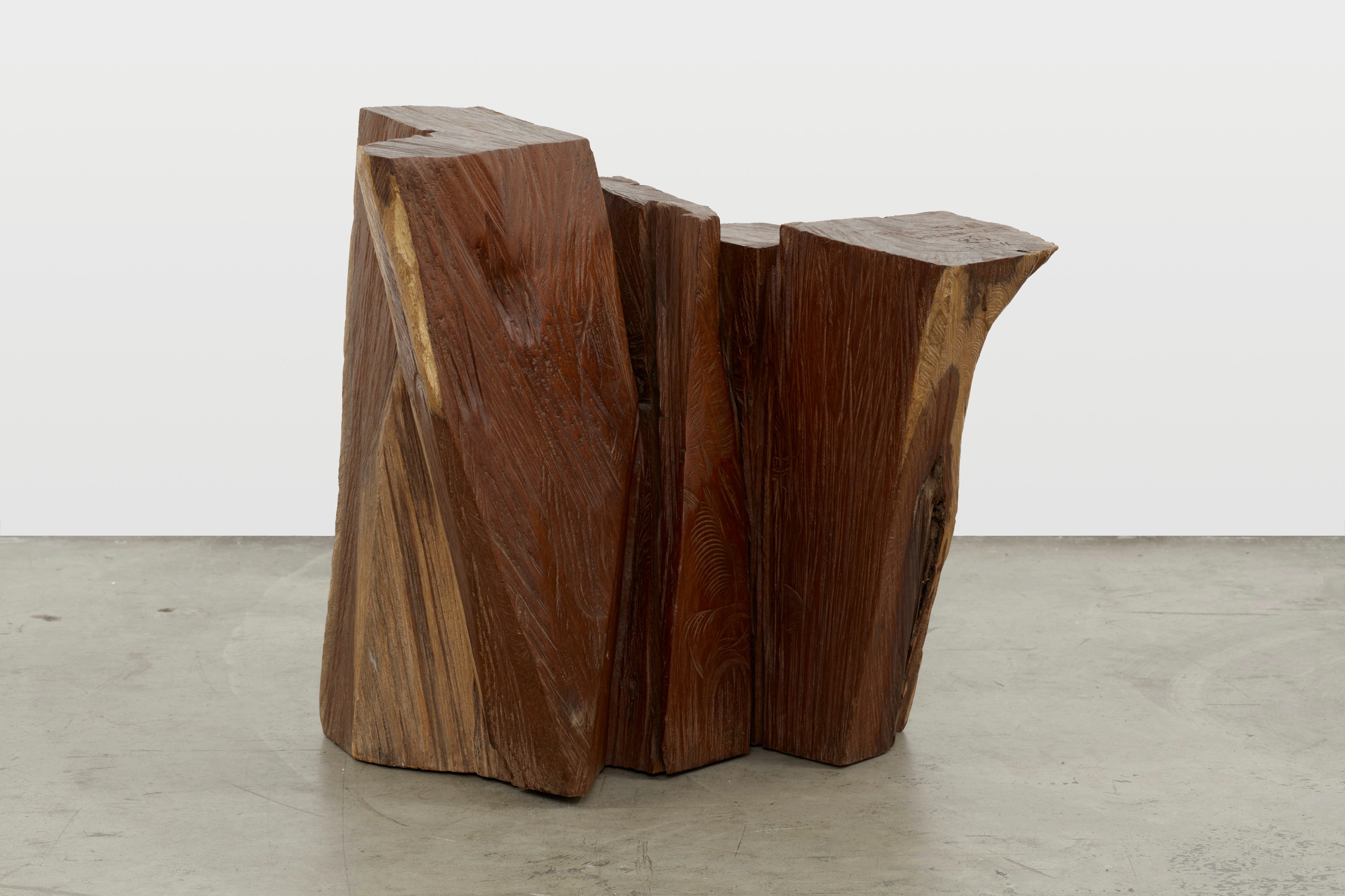 Sculpture by Kim Yun Shin