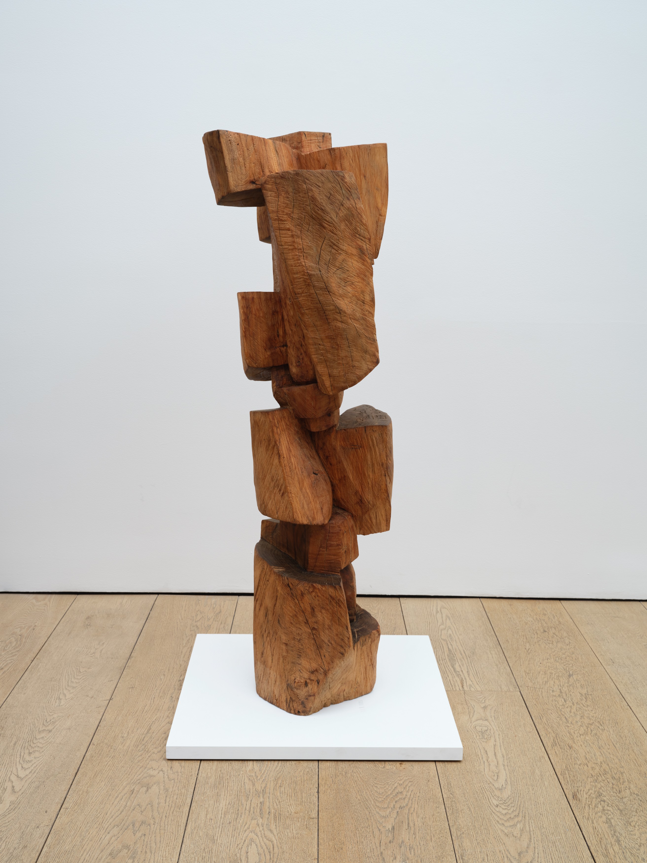 Sculpture by Kim Yun Shin