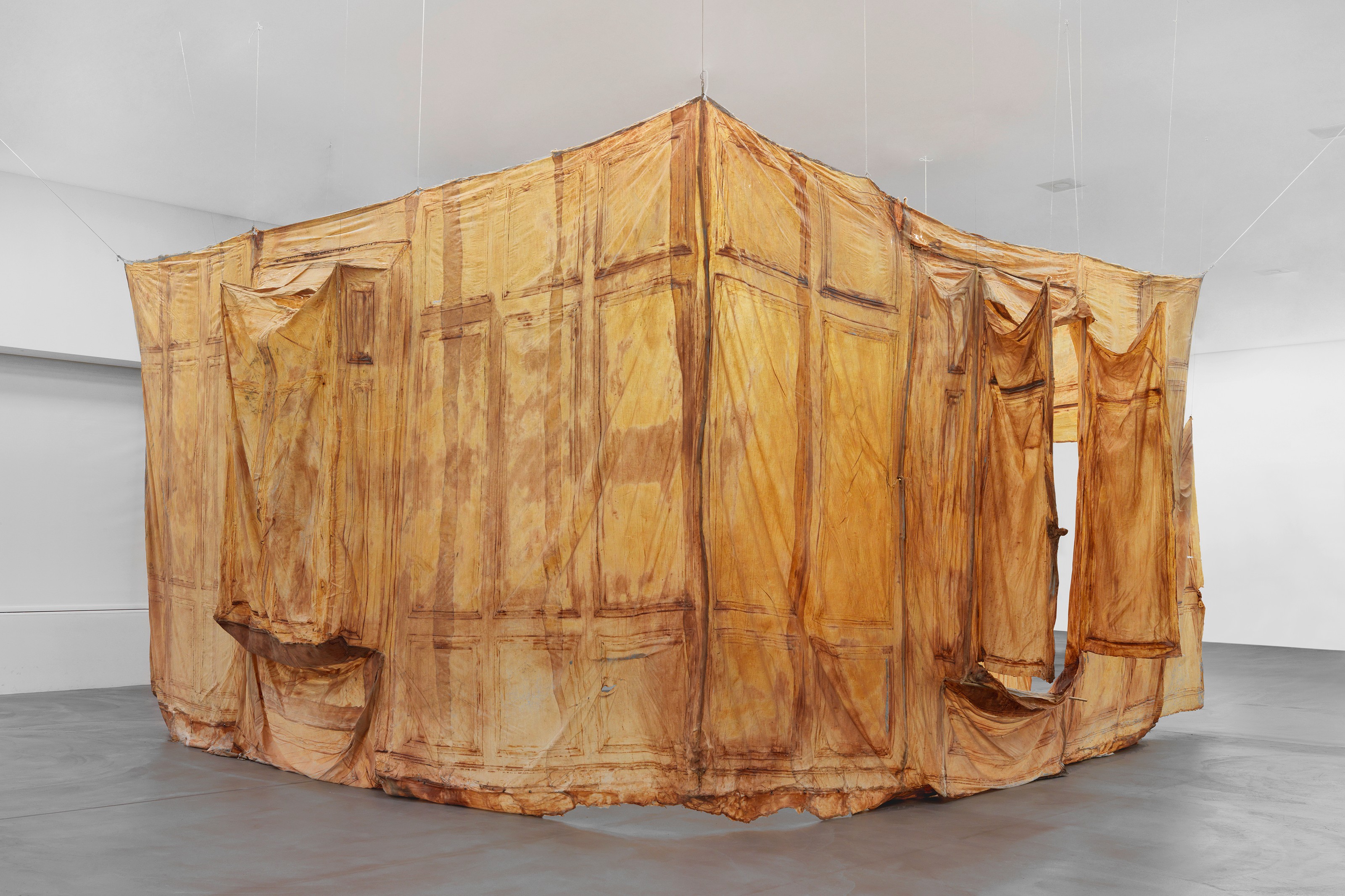 Installation of Mother of Pearl at Migros Museum of Contemporary Art