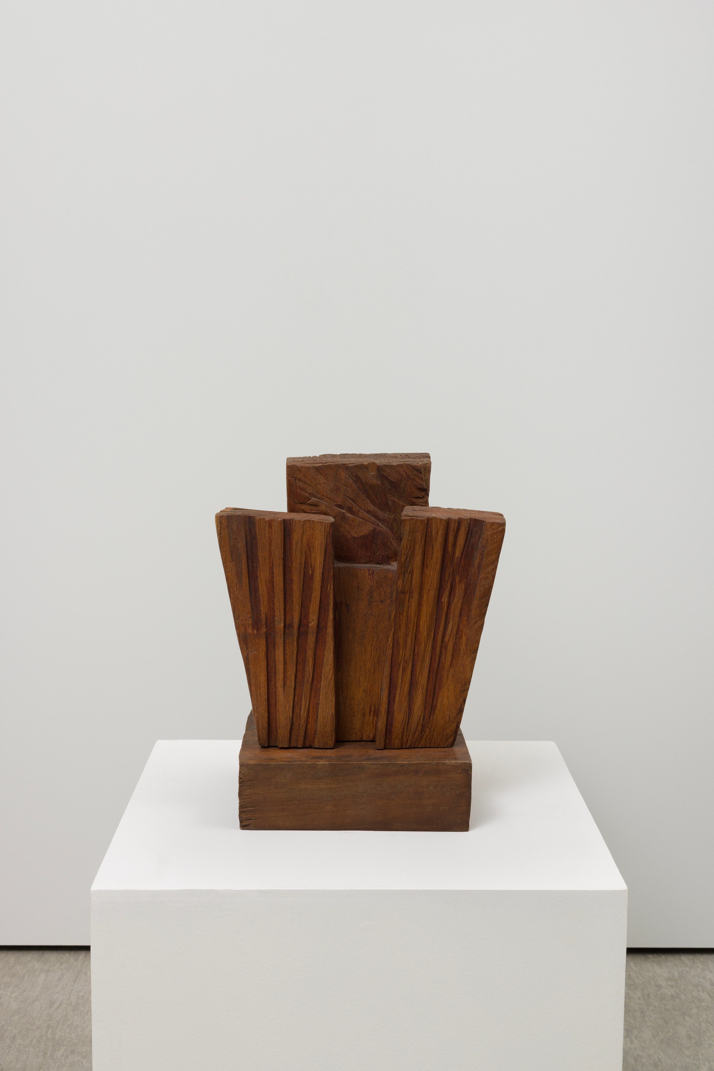 Sculpture by Kim Yun Shin