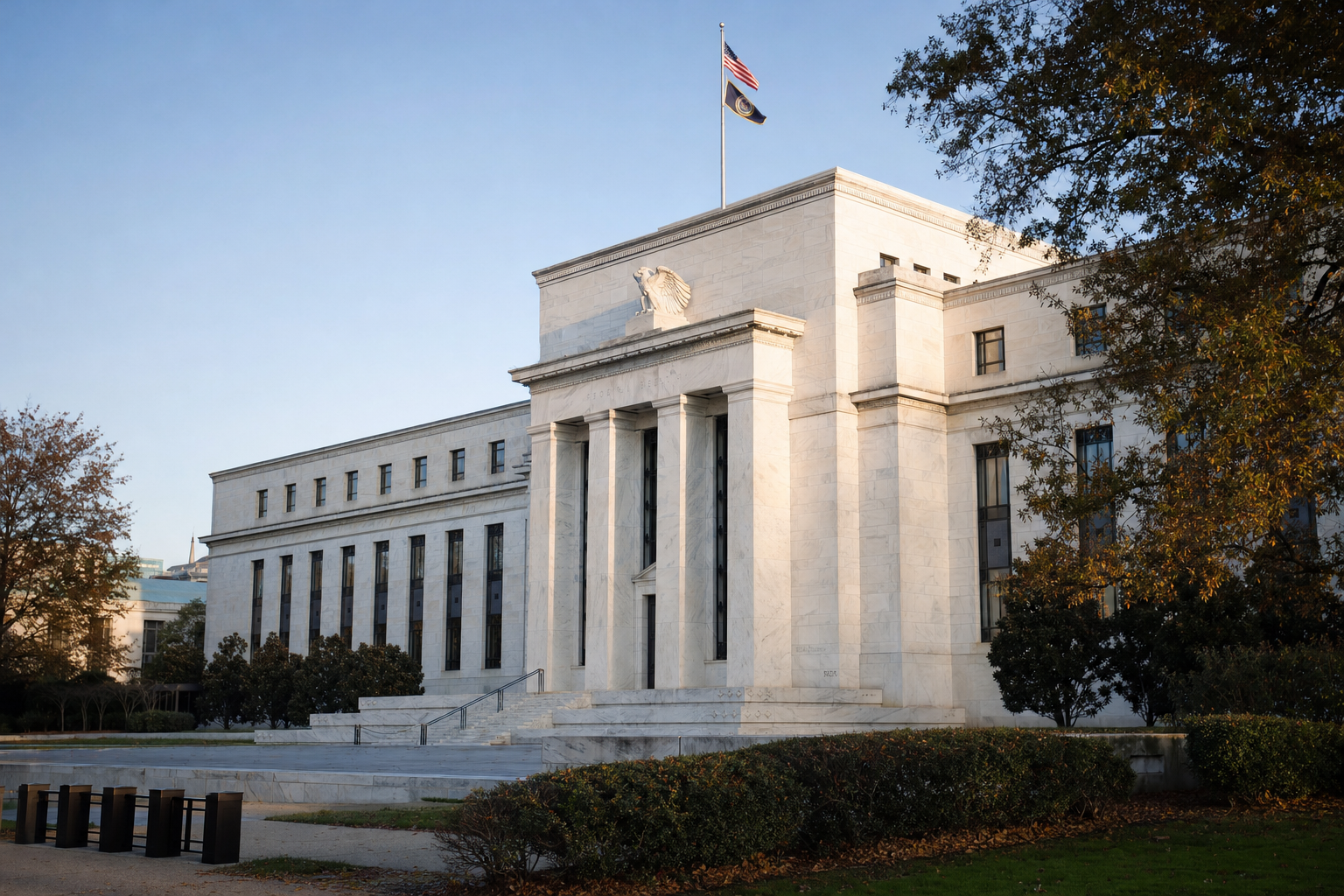 FOMC Minutes Signal Readiness for Another Rate Hike Before Year‑End