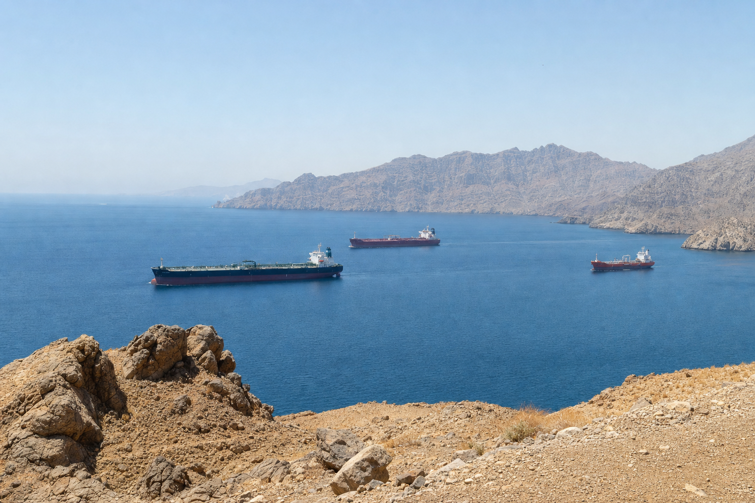 Oil Market Stays Bearish Despite Wider Middle East Disruptions