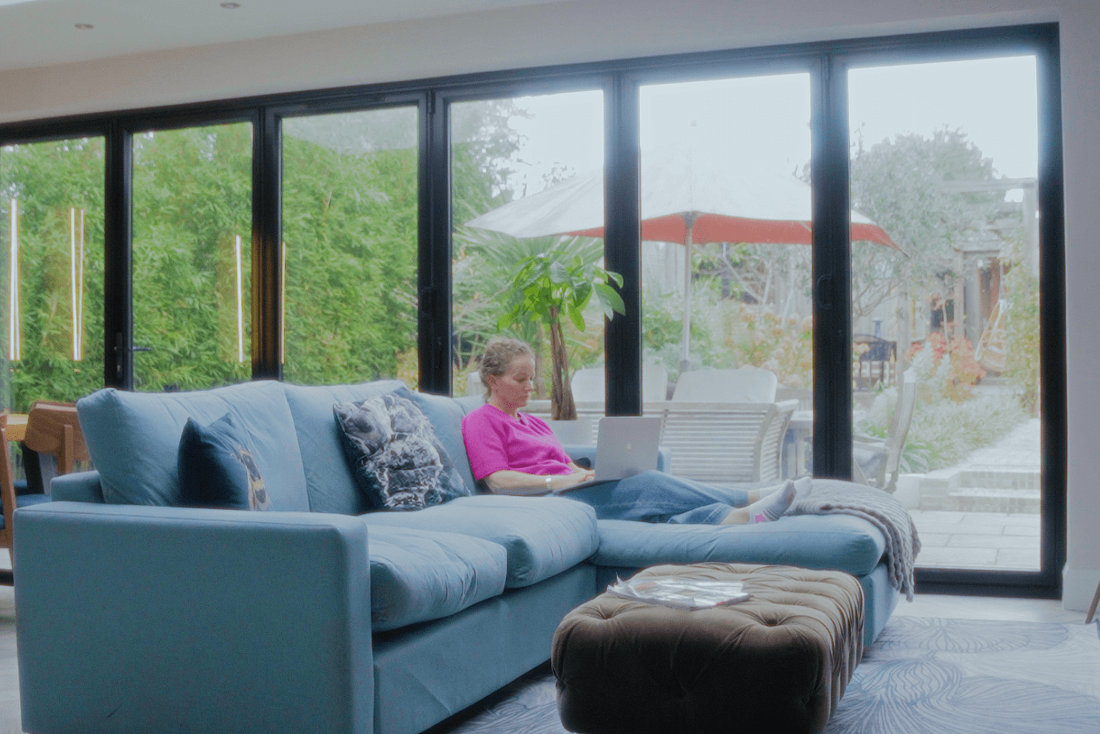 Beckenham living space with large sliding doors opening onto garden and indoor-outdoor flow