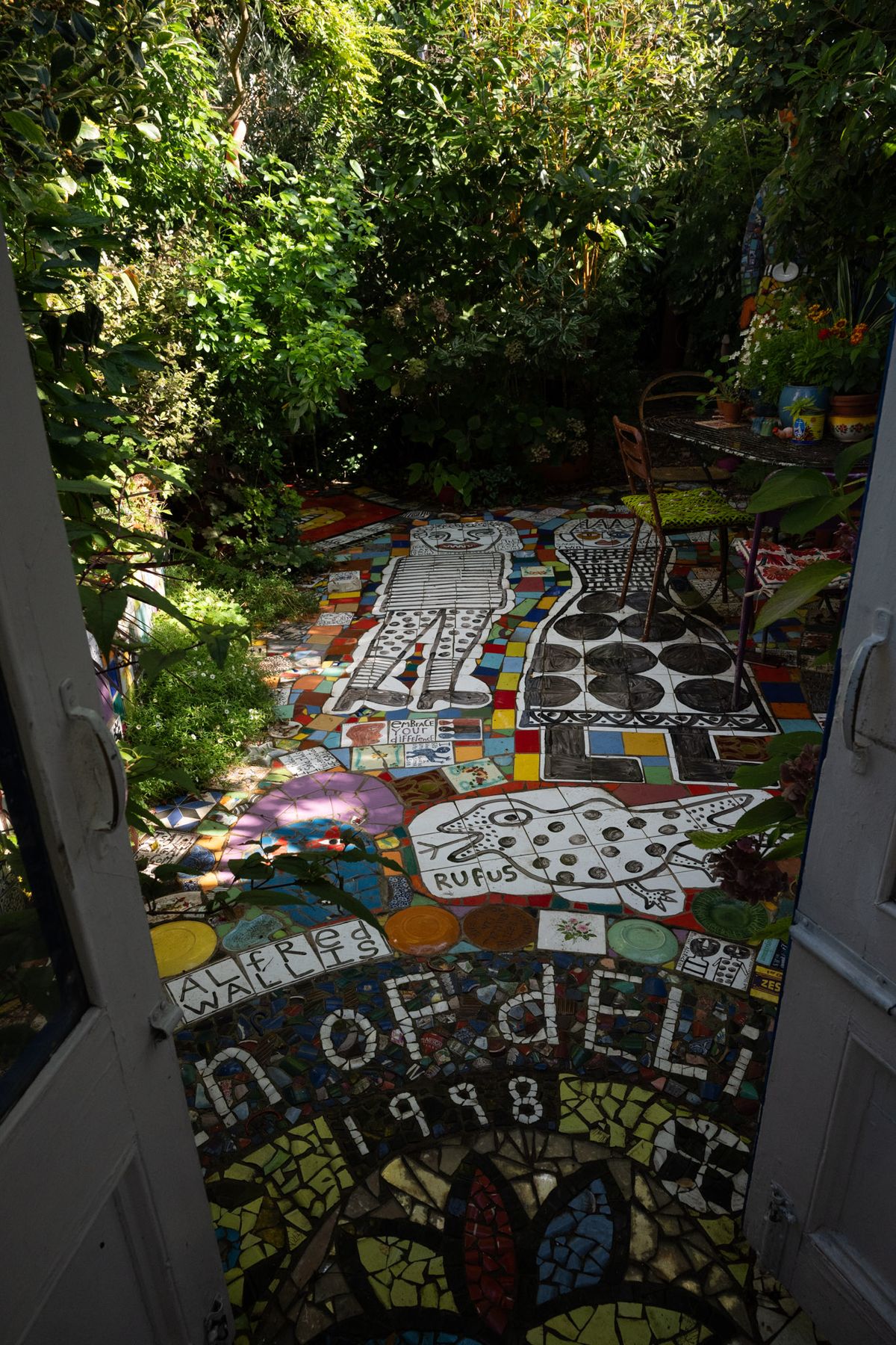 An immersive found object interior at the House of Dreams Museum, East Dulwich.