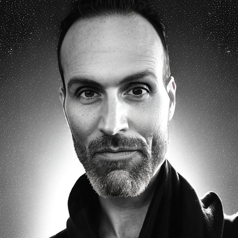 Mazen Hamza, black-and-white portrait